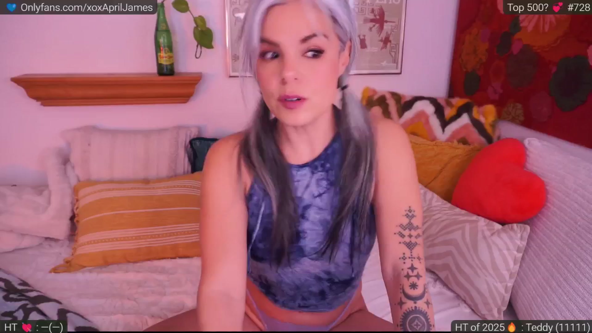 Gallery image thumbnail from AprilJames's myfreecams stream on, 01/25/2025, 21:51 image 10 of 20