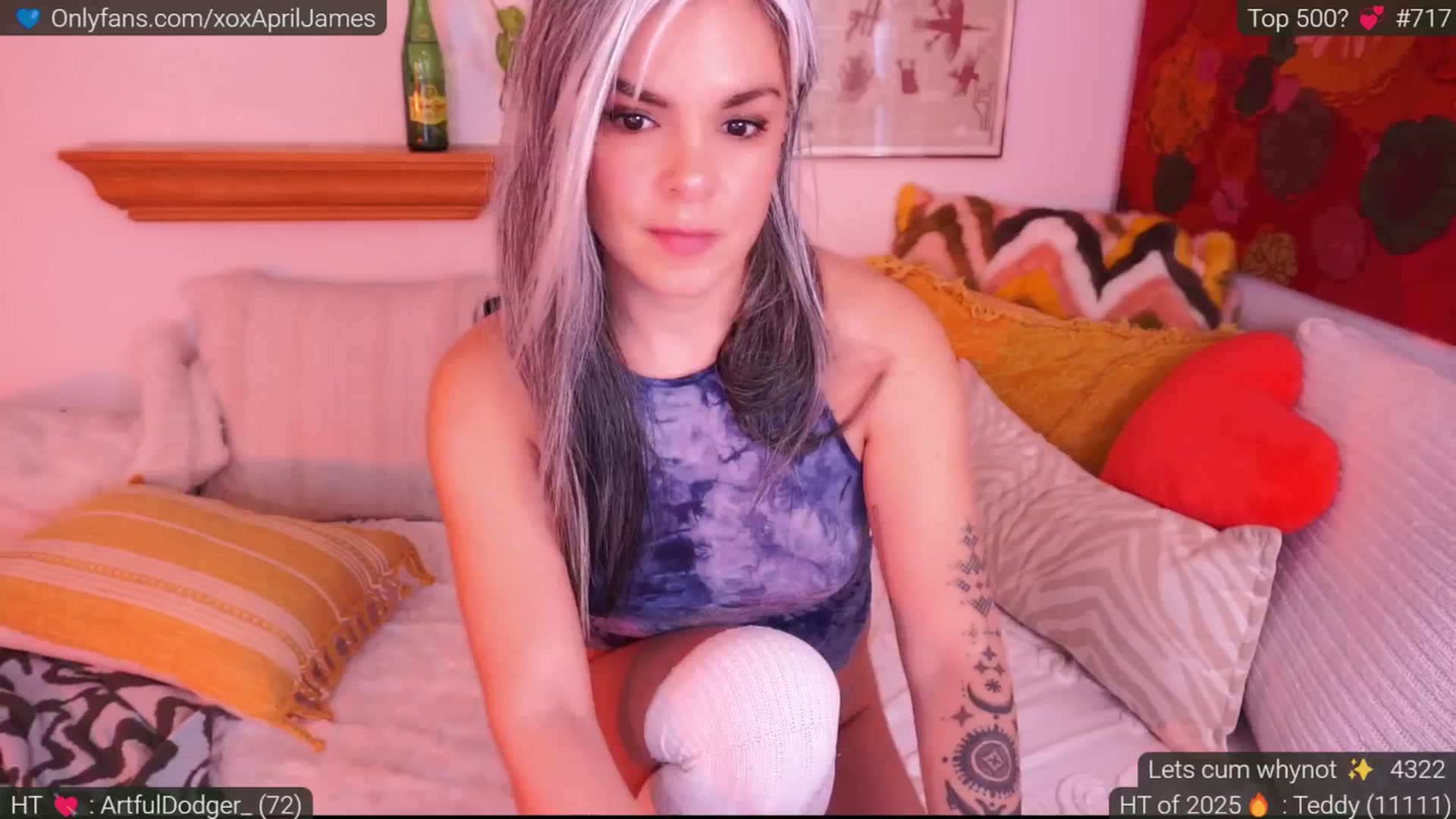 Gallery image thumbnail from AprilJames's myfreecams stream on, 01/26/2025, 24:28 image 5 of 20
