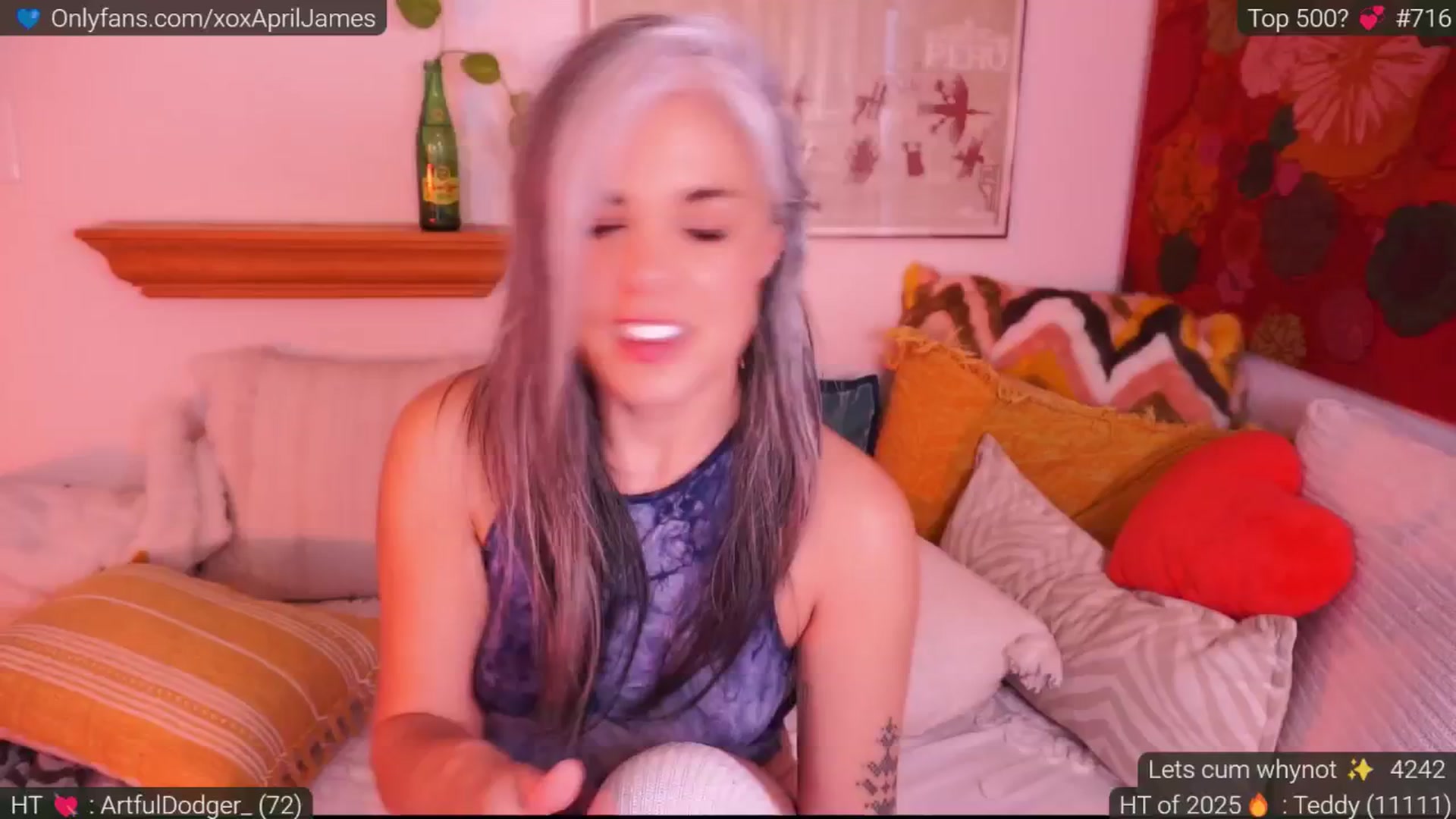 Gallery image thumbnail from AprilJames's myfreecams stream on, 01/26/2025, 24:28 image 9 of 20