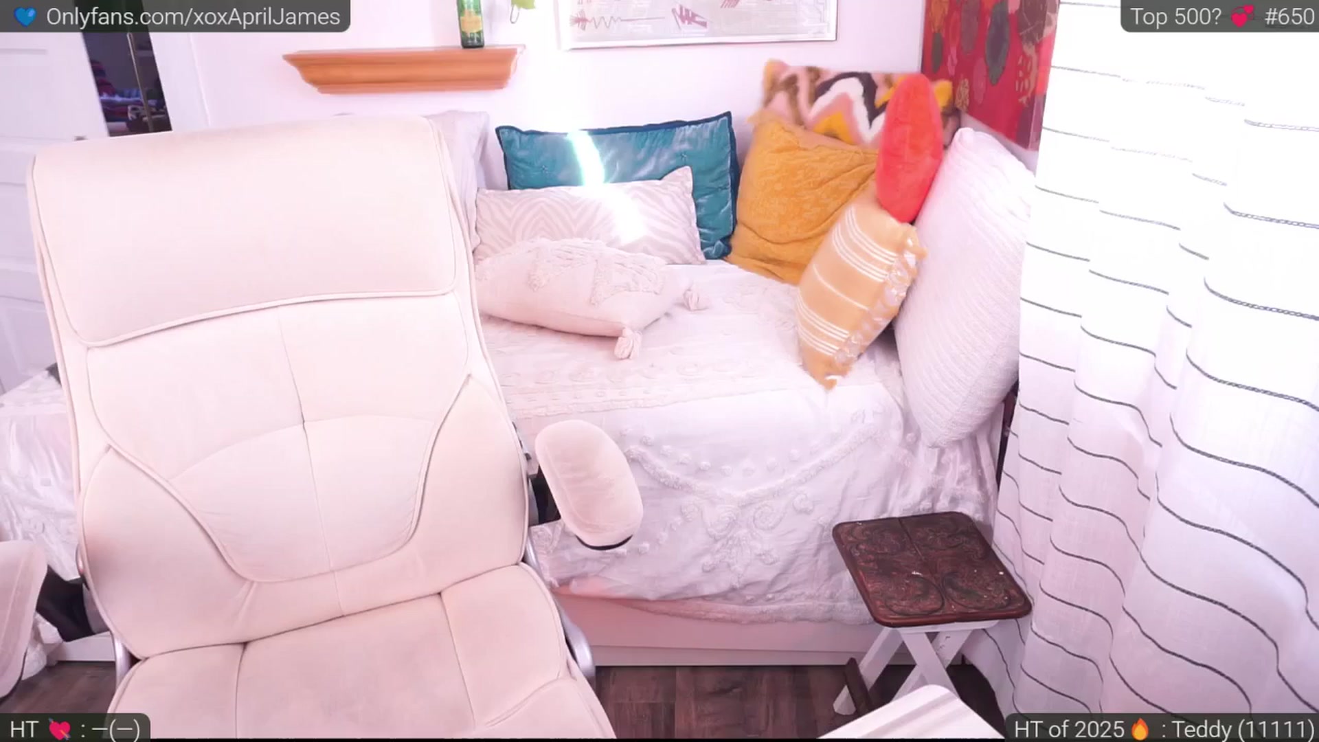 Gallery image thumbnail from AprilJames's myfreecams stream on, 01/30/2025, 23:37 image 2 of 20