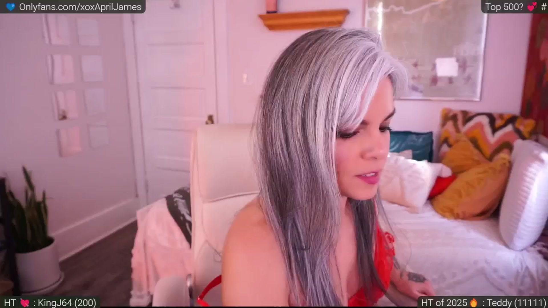 Gallery image thumbnail from AprilJames's myfreecams stream on, 02/01/2025, 23:12 image 8 of 20