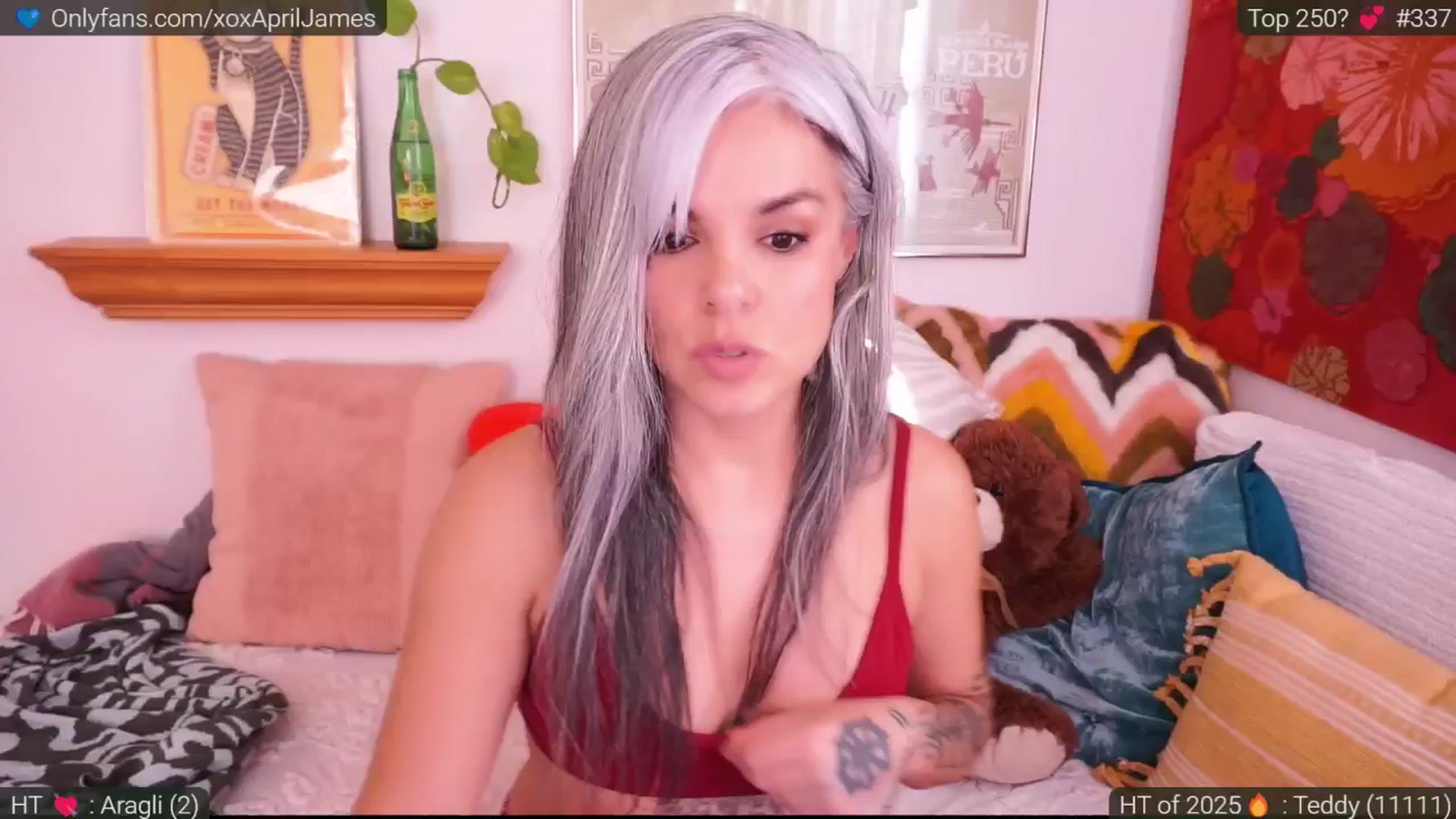 Gallery image thumbnail from AprilJames's myfreecams stream on, 02/07/2025, 23:33 image 17 of 20