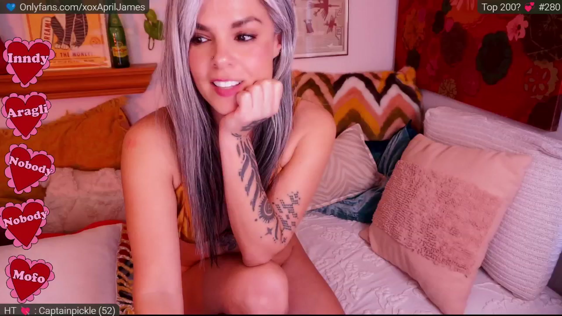Gallery image thumbnail from AprilJames's myfreecams stream on, 02/09/2025, 24:30 image 15 of 20