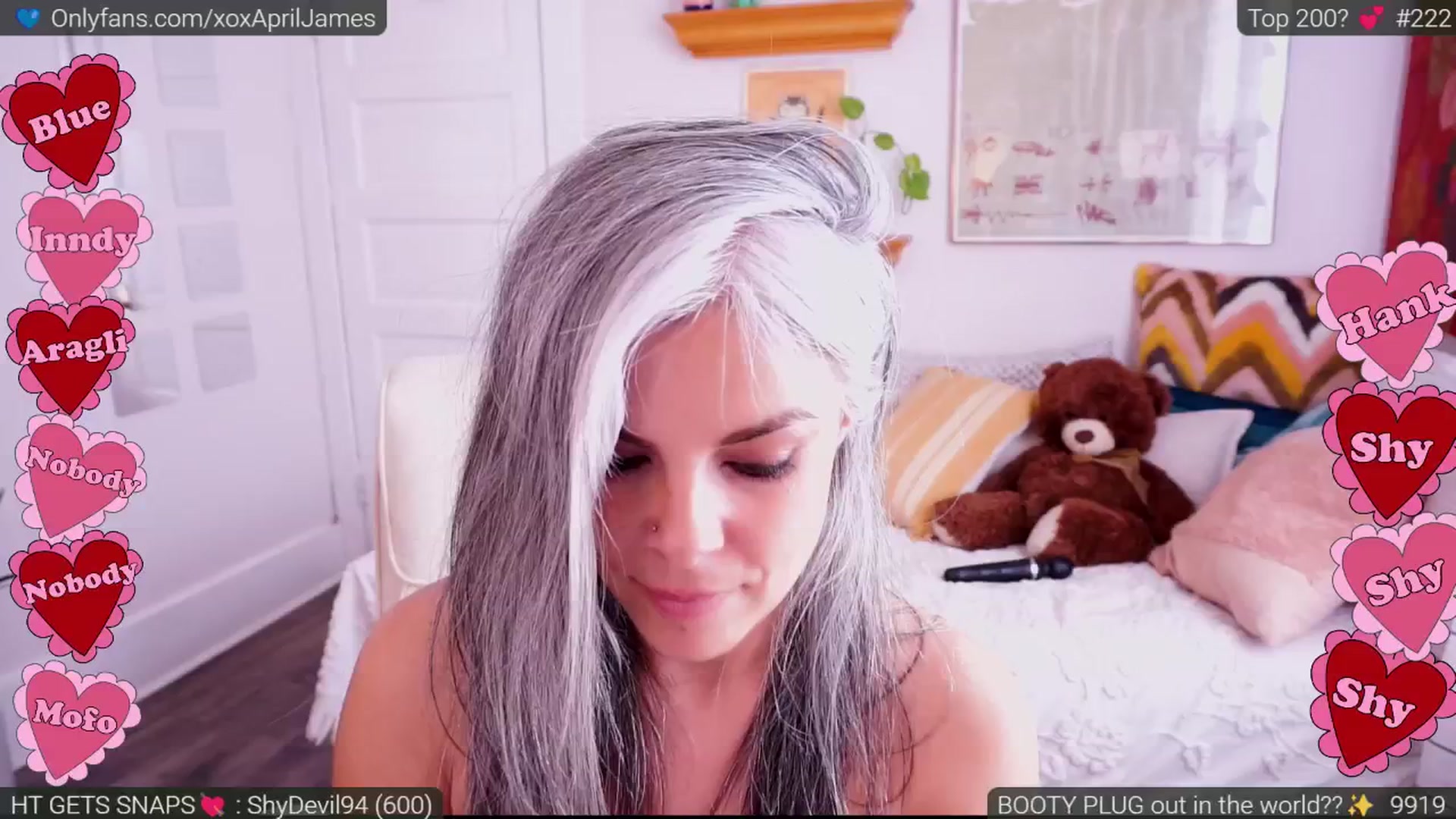 Gallery image thumbnail from AprilJames's myfreecams stream on, 02/09/2025, 19:52 image 11 of 20