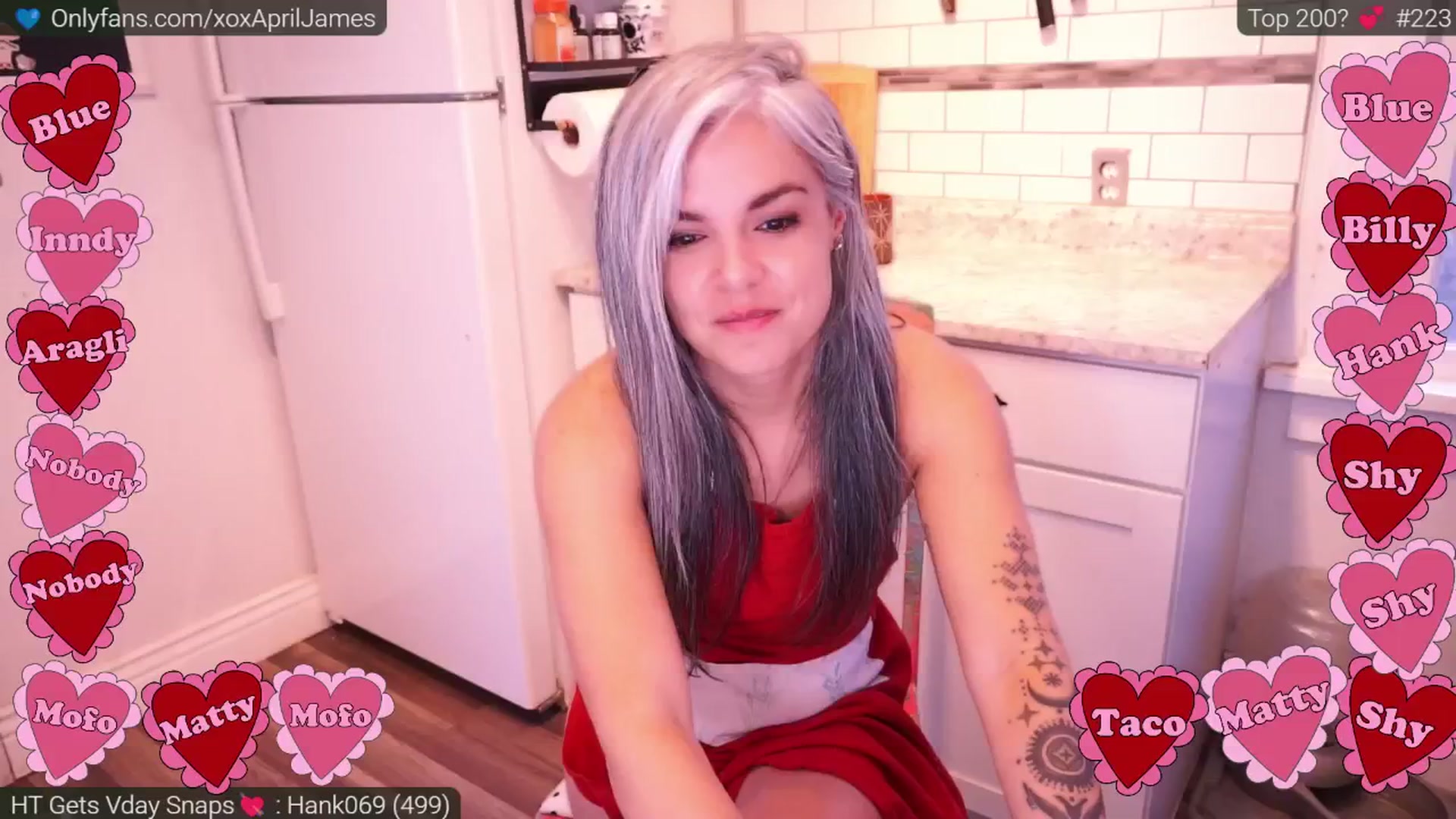Gallery image thumbnail from AprilJames's myfreecams stream on, 02/15/2025, 24:38 image 12 of 20