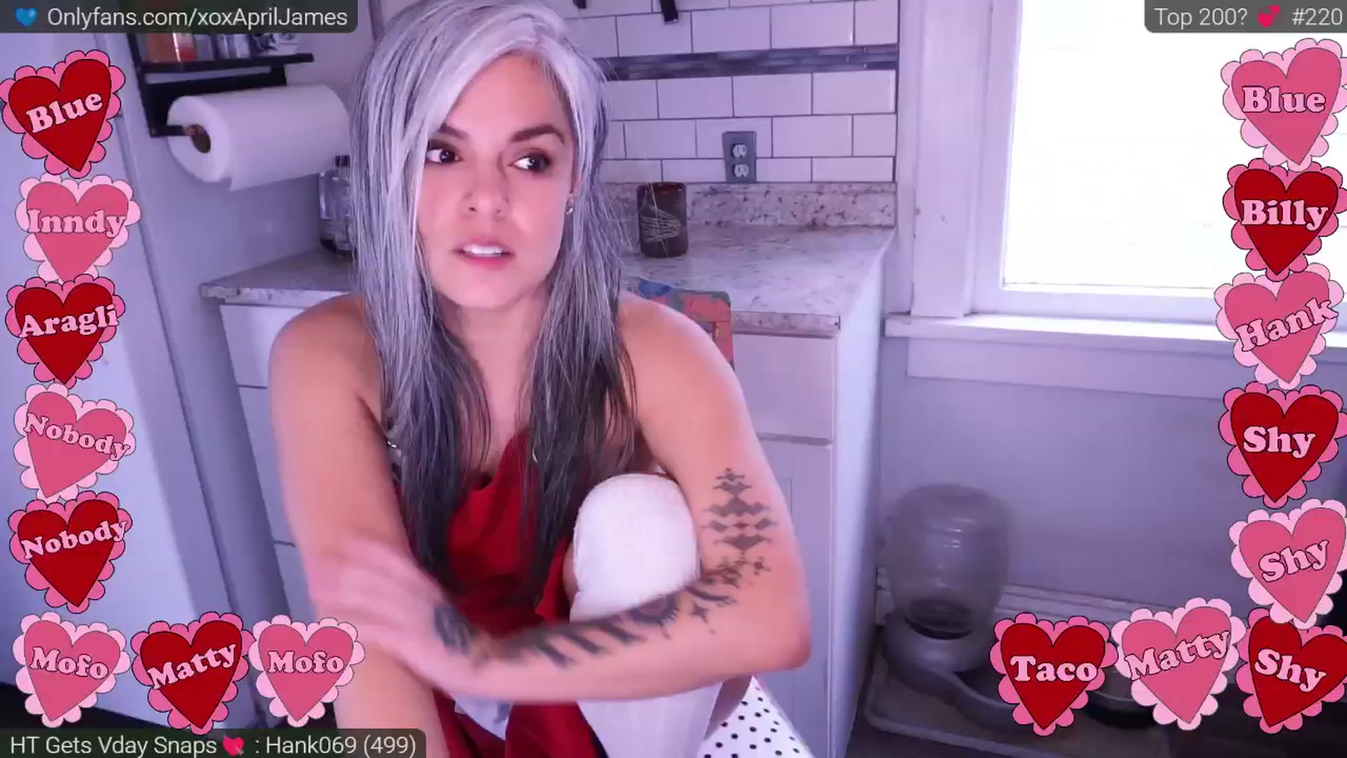 Gallery image thumbnail from AprilJames's myfreecams stream on, 02/15/2025, 24:38 image 4 of 20