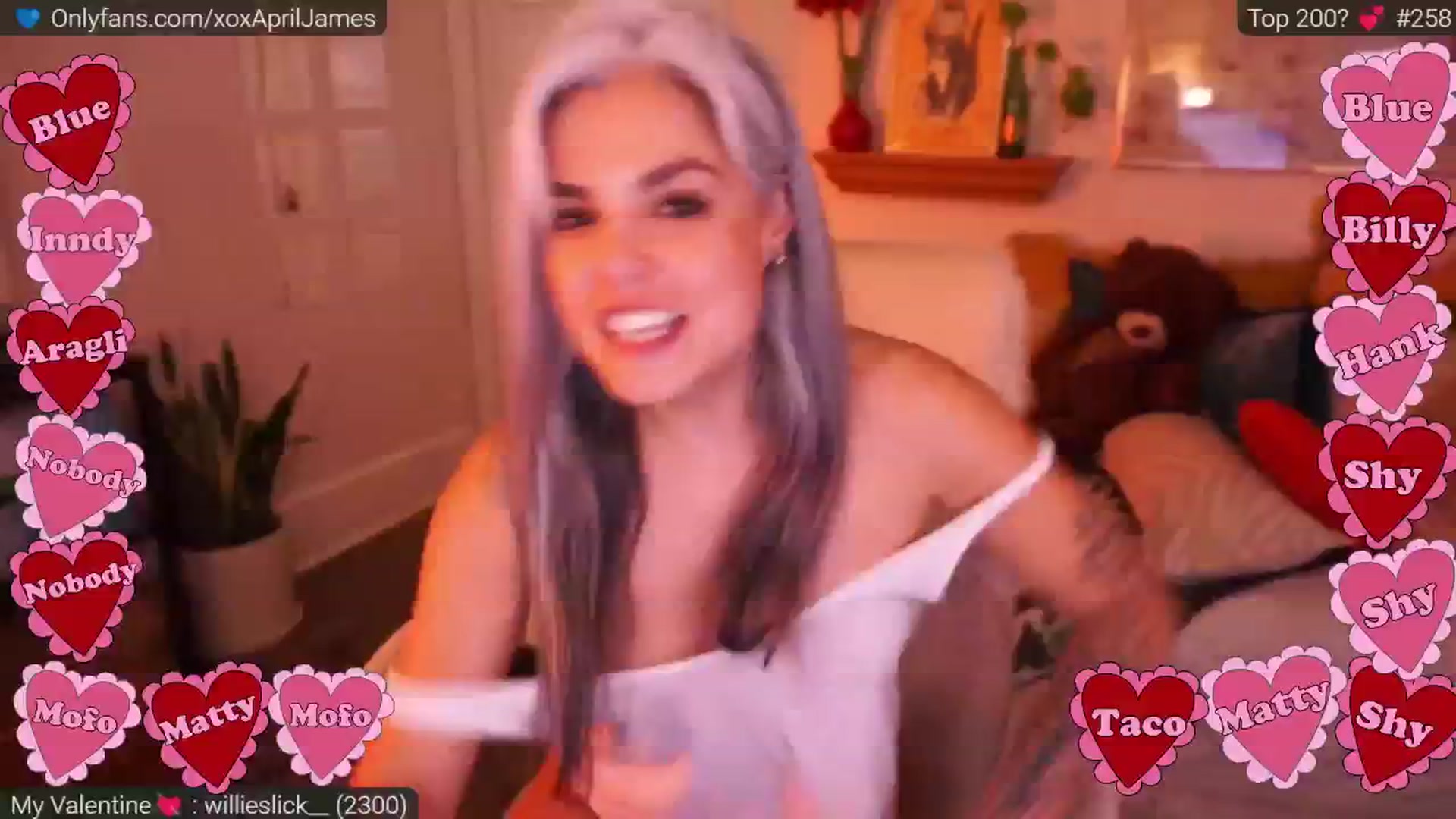 Gallery image thumbnail from AprilJames's myfreecams stream on, 02/17/2025, 02:35 image 7 of 20