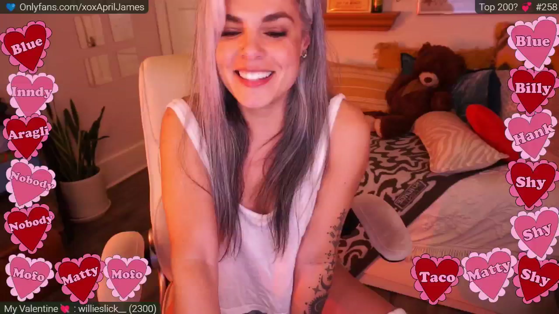 Gallery image thumbnail from AprilJames's myfreecams stream on, 02/17/2025, 02:35 image 1 of 20