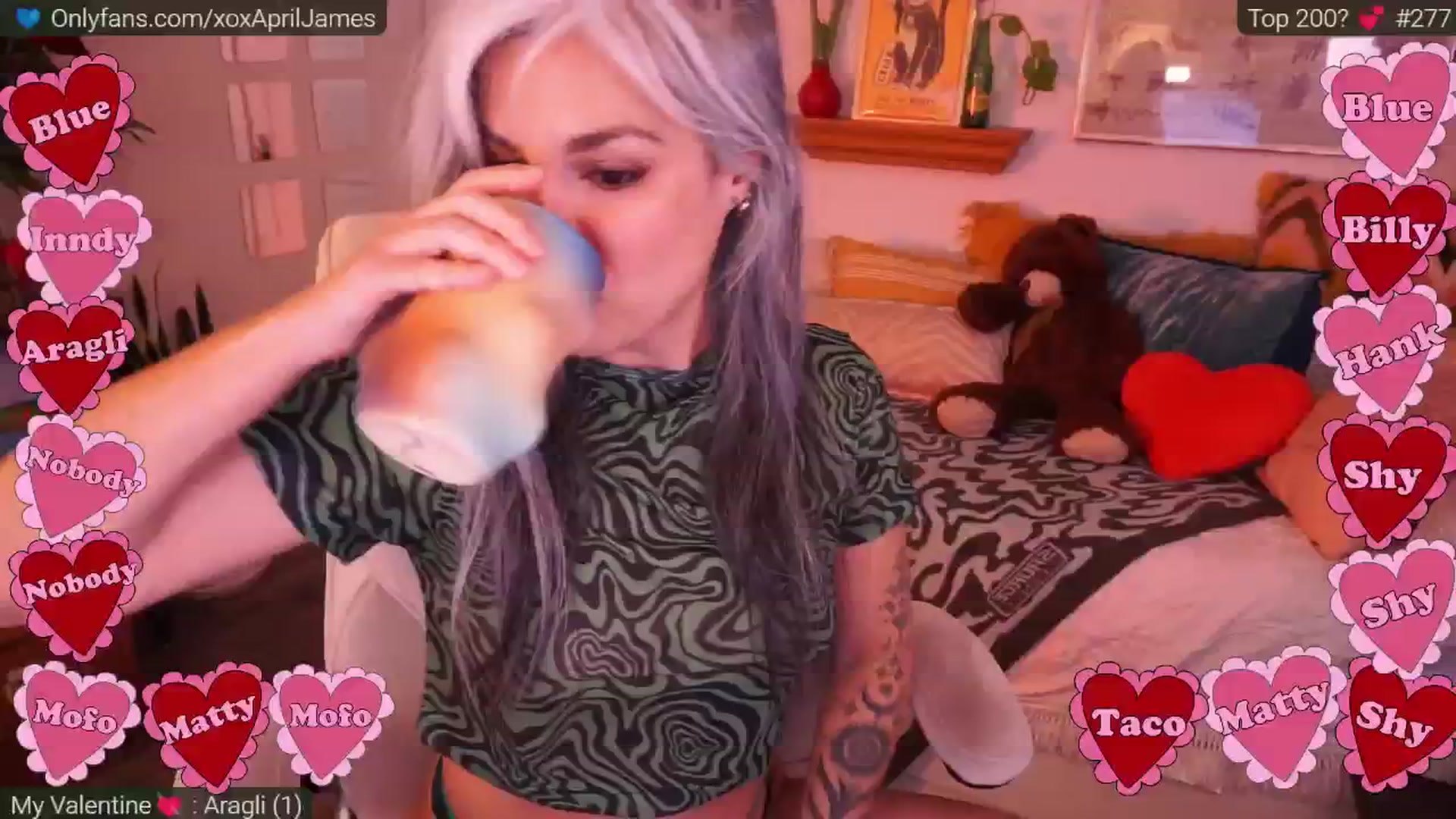 Gallery image thumbnail from AprilJames's myfreecams stream on, 02/18/2025, 24:03 image 14 of 20