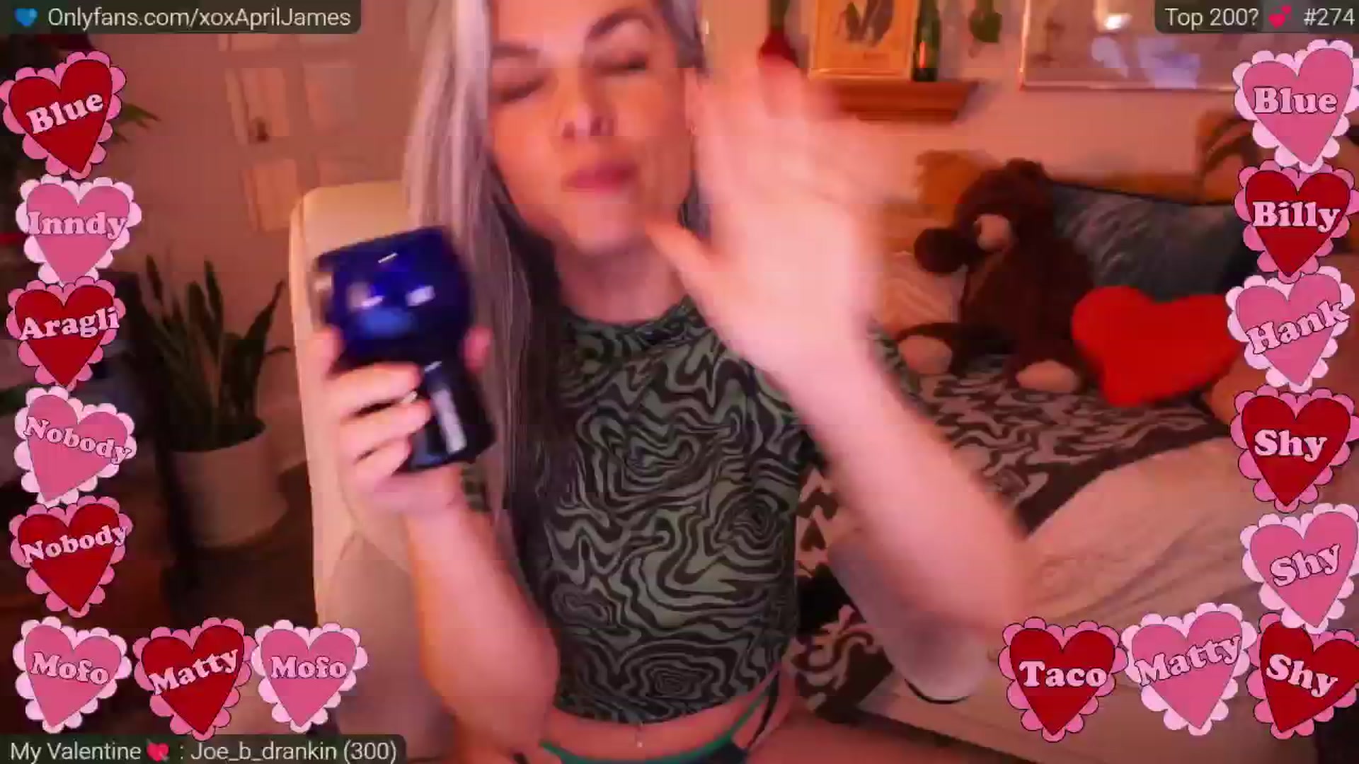 Gallery image thumbnail from AprilJames's myfreecams stream on, 02/18/2025, 24:46 image 14 of 20