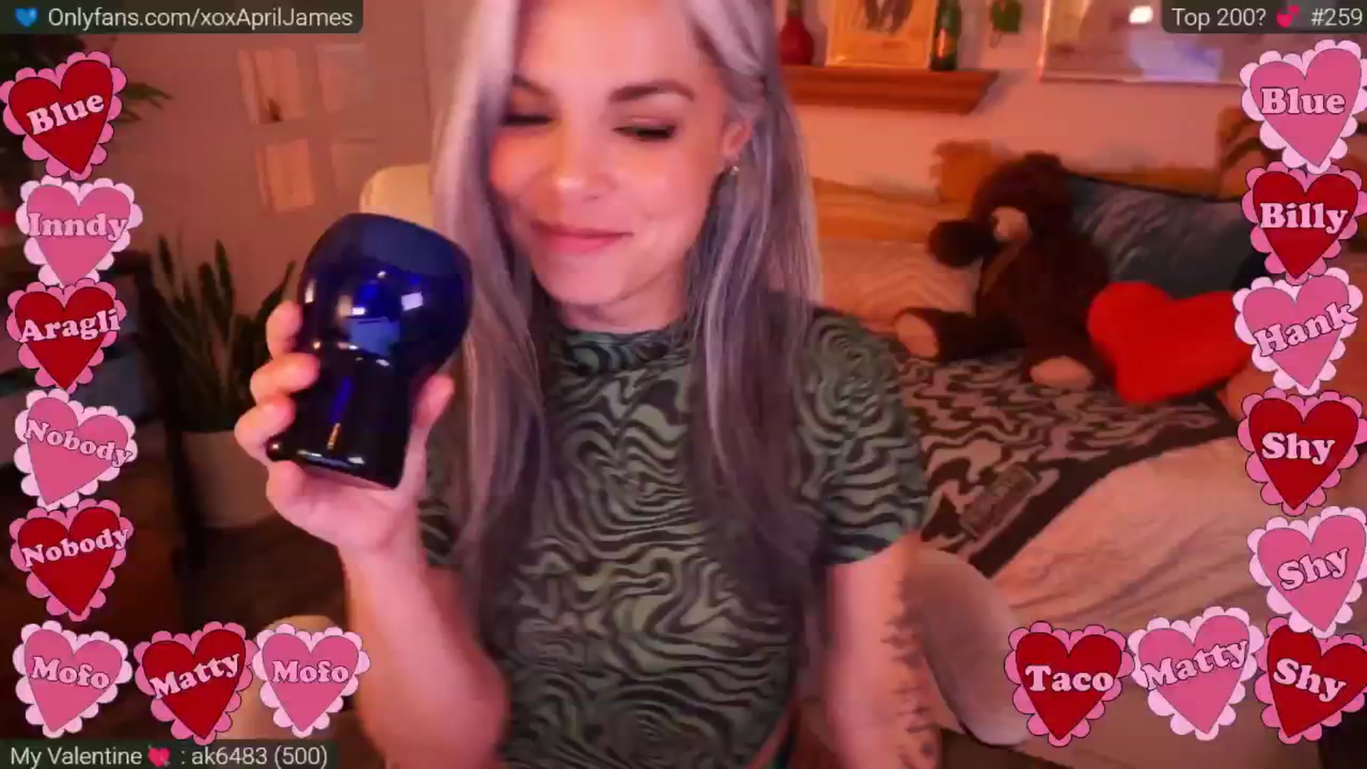 Gallery image thumbnail from AprilJames's myfreecams stream on, 02/18/2025, 02:21 image 7 of 20