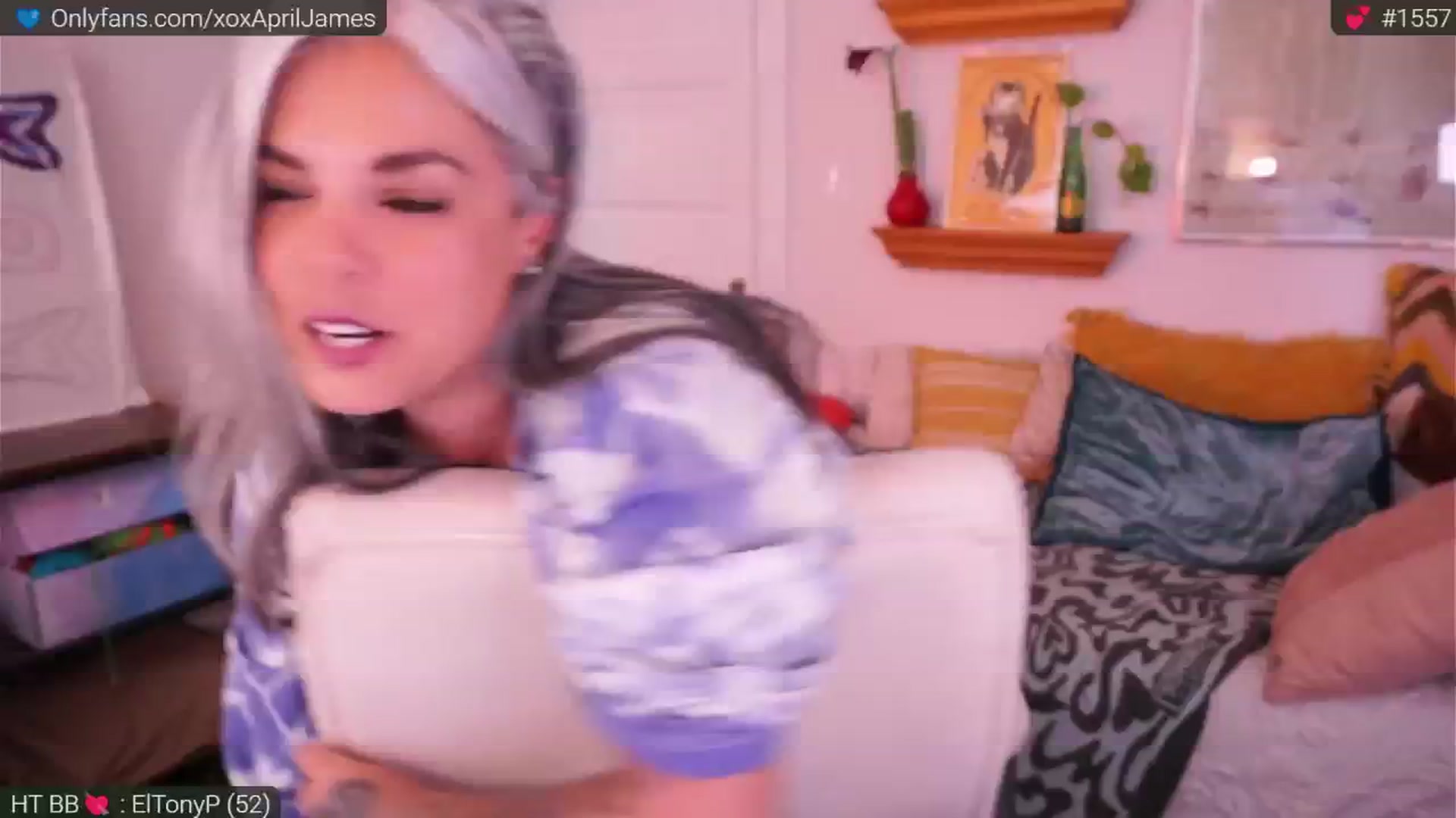 Gallery image thumbnail from AprilJames's myfreecams stream on, 03/06/2025, 24:00 image 14 of 20