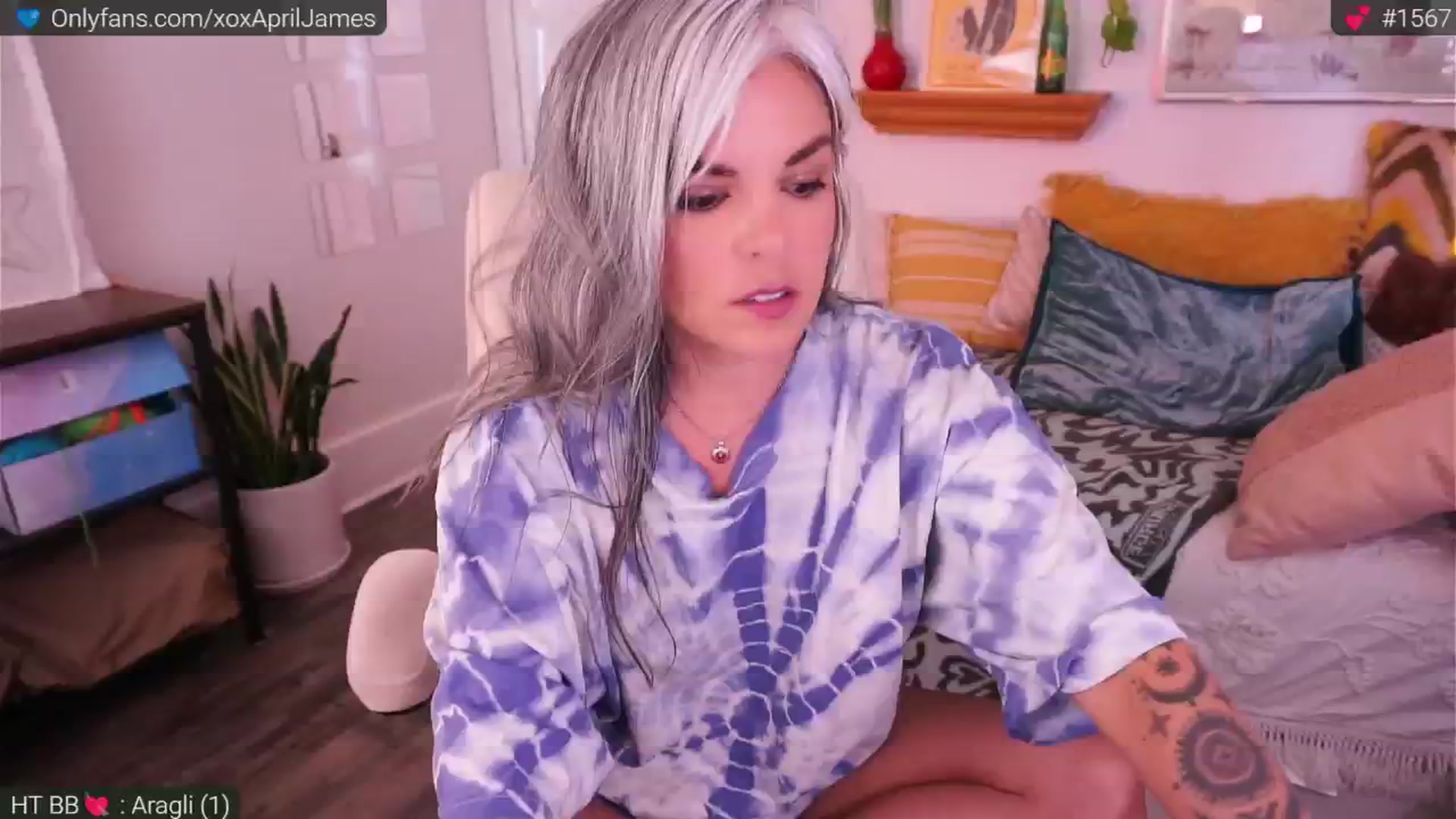 Gallery image thumbnail from AprilJames's myfreecams stream on, 03/06/2025, 24:00 image 2 of 20