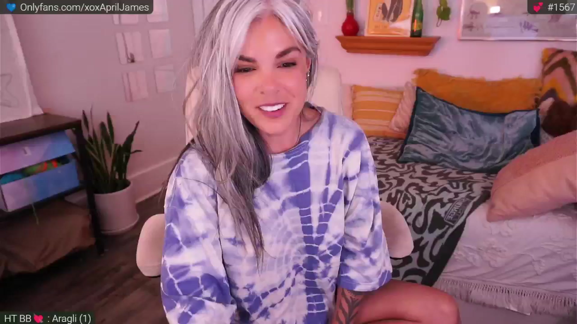 Gallery image thumbnail from AprilJames's myfreecams stream on, 03/06/2025, 24:00 image 8 of 20