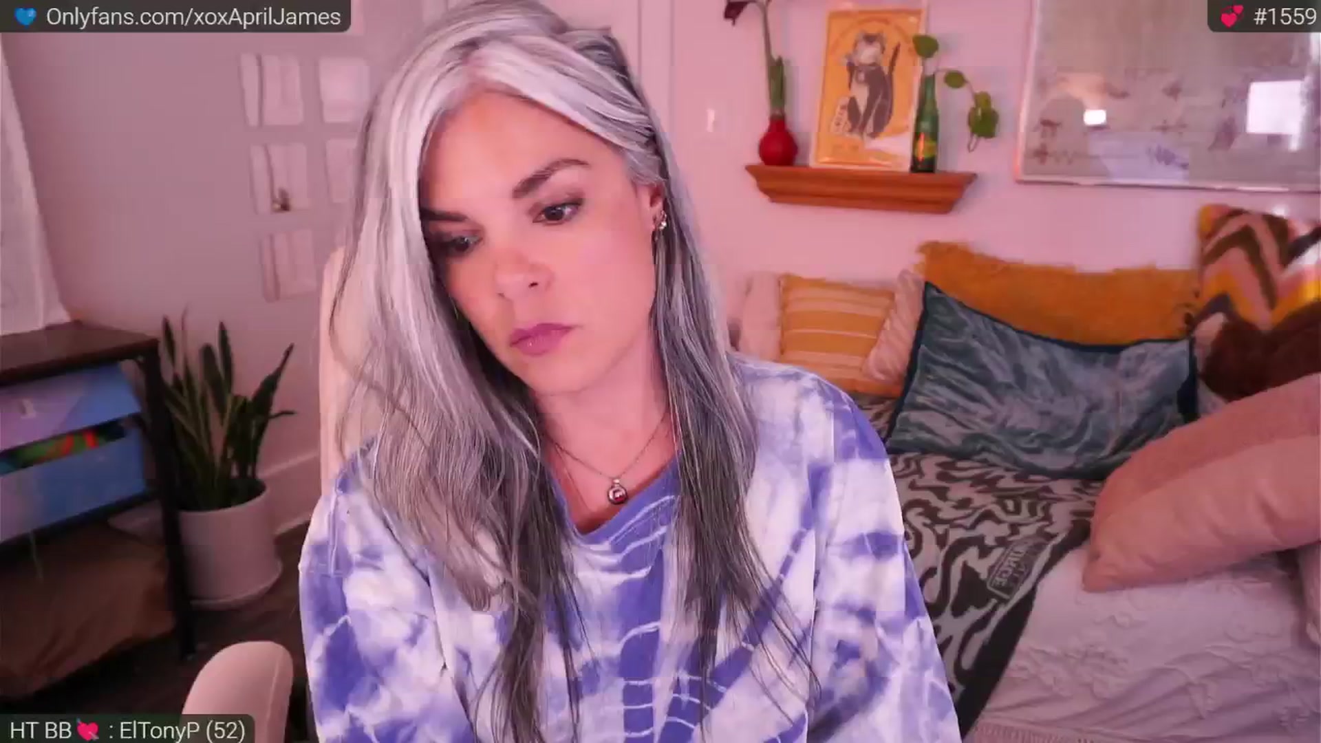 Gallery image thumbnail from AprilJames's myfreecams stream on, 03/06/2025, 24:00 image 18 of 20