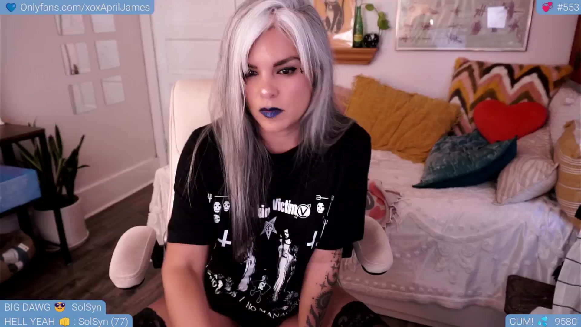 Gallery image thumbnail from AprilJames's myfreecams stream on, 04/21/2025, 03:23 image 7 of 20