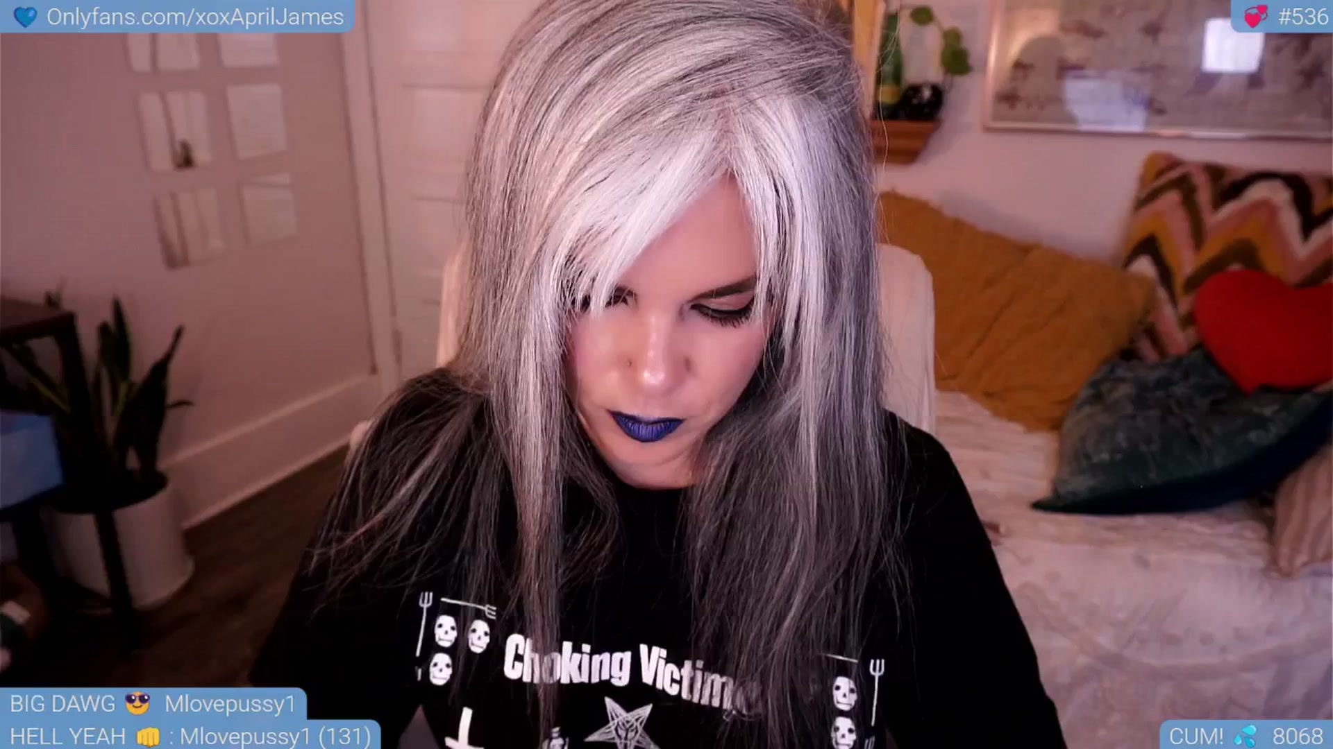 Gallery image thumbnail from AprilJames's myfreecams stream on, 04/21/2025, 03:23 image 10 of 20