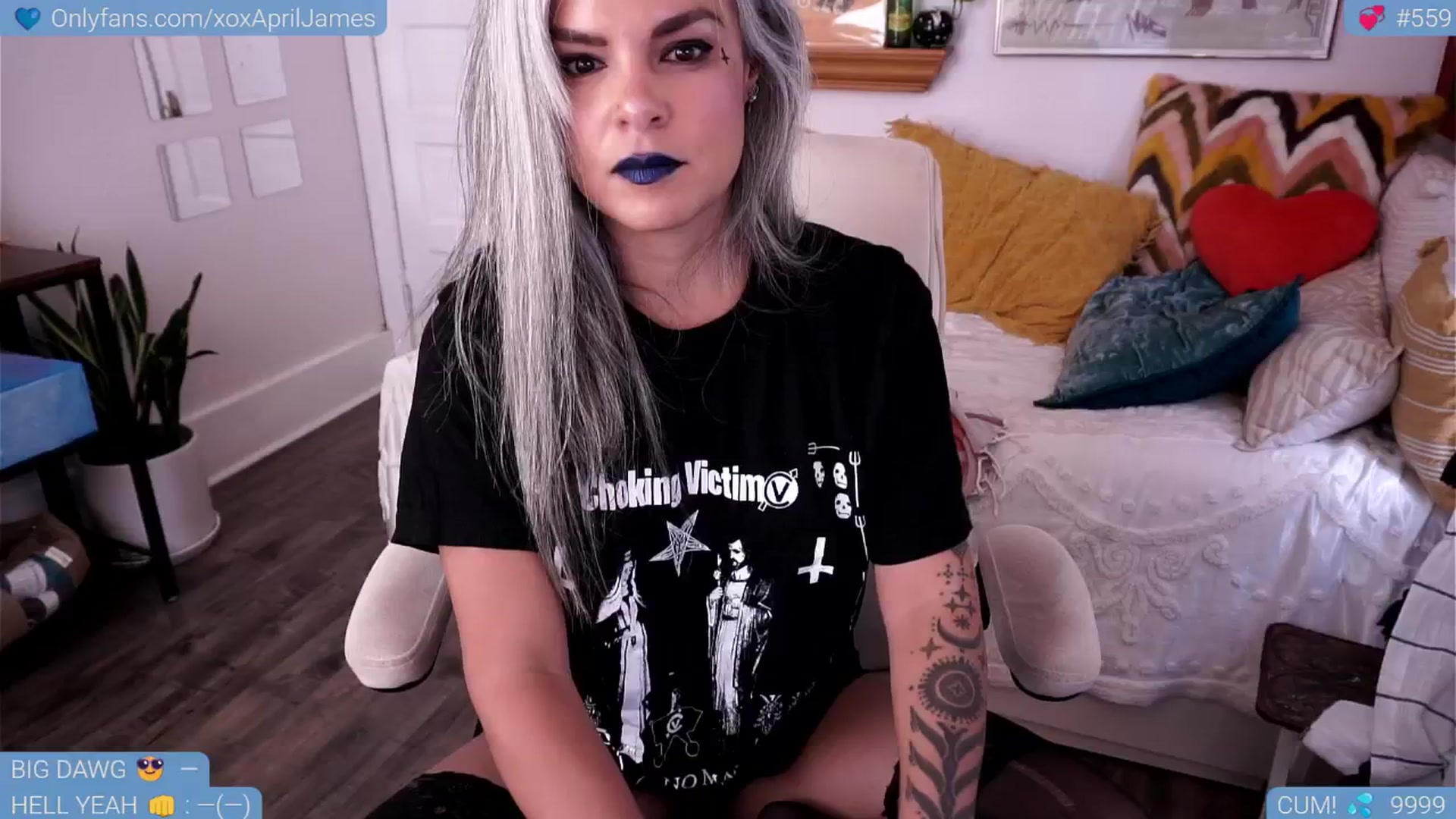 Gallery image thumbnail from AprilJames's myfreecams stream on, 04/21/2025, 03:23 image 1 of 20