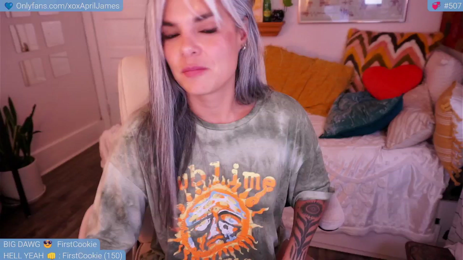 Gallery image thumbnail from AprilJames's myfreecams stream on, 04/24/2025, 02:07 image 7 of 20