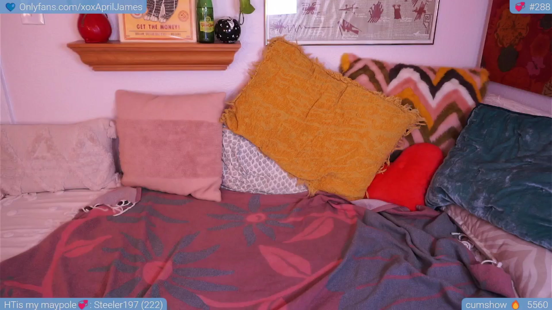 Gallery image thumbnail from AprilJames's myfreecams stream on, 05/02/2025, 01:01 image 9 of 20