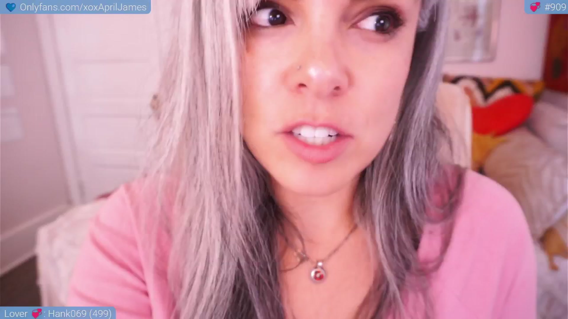 Gallery image thumbnail from AprilJames's myfreecams stream on, 05/08/2025, 24:07 image 11 of 20