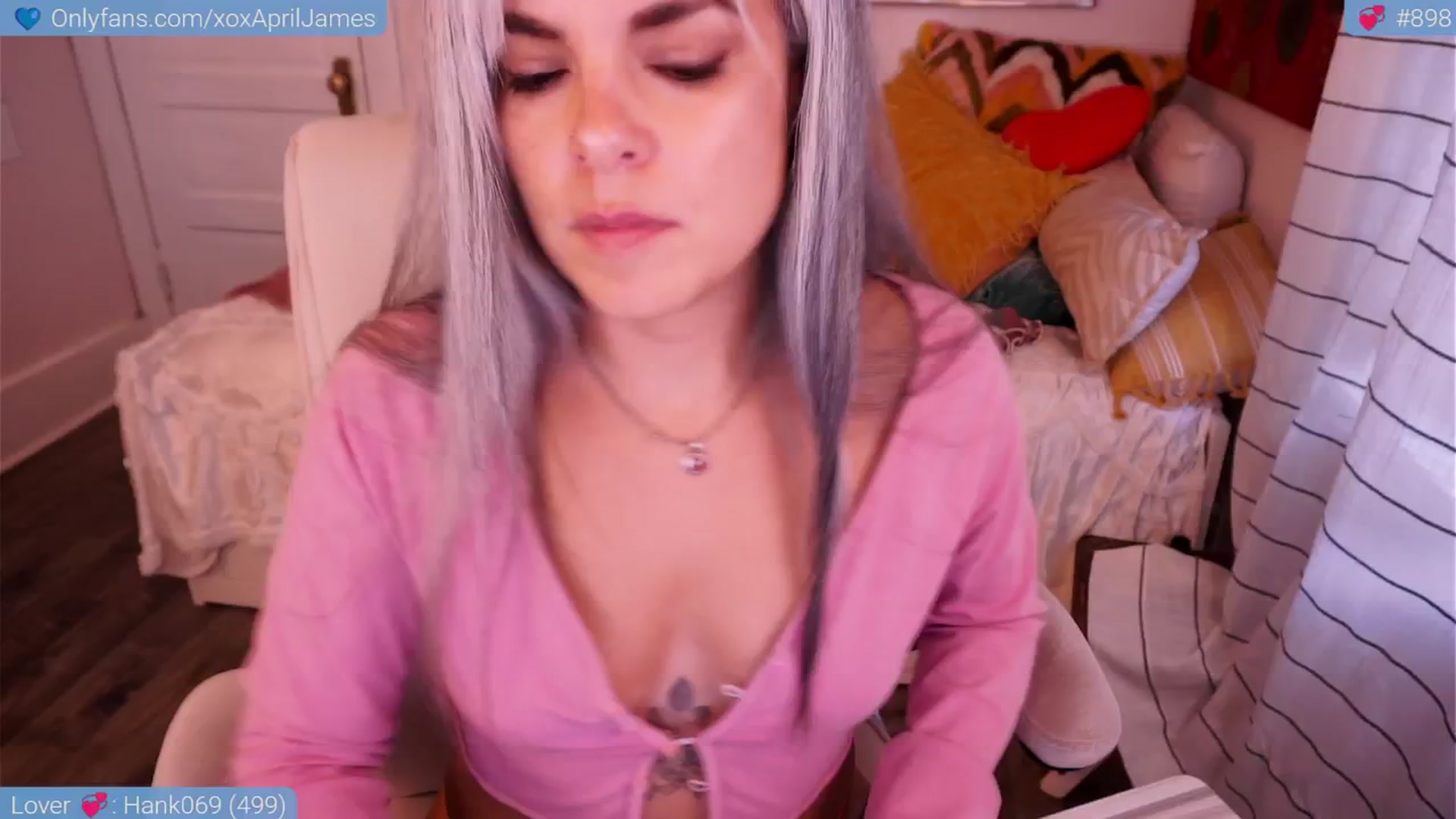 Gallery image thumbnail from AprilJames's myfreecams stream on, 05/08/2025, 01:52 image 10 of 20