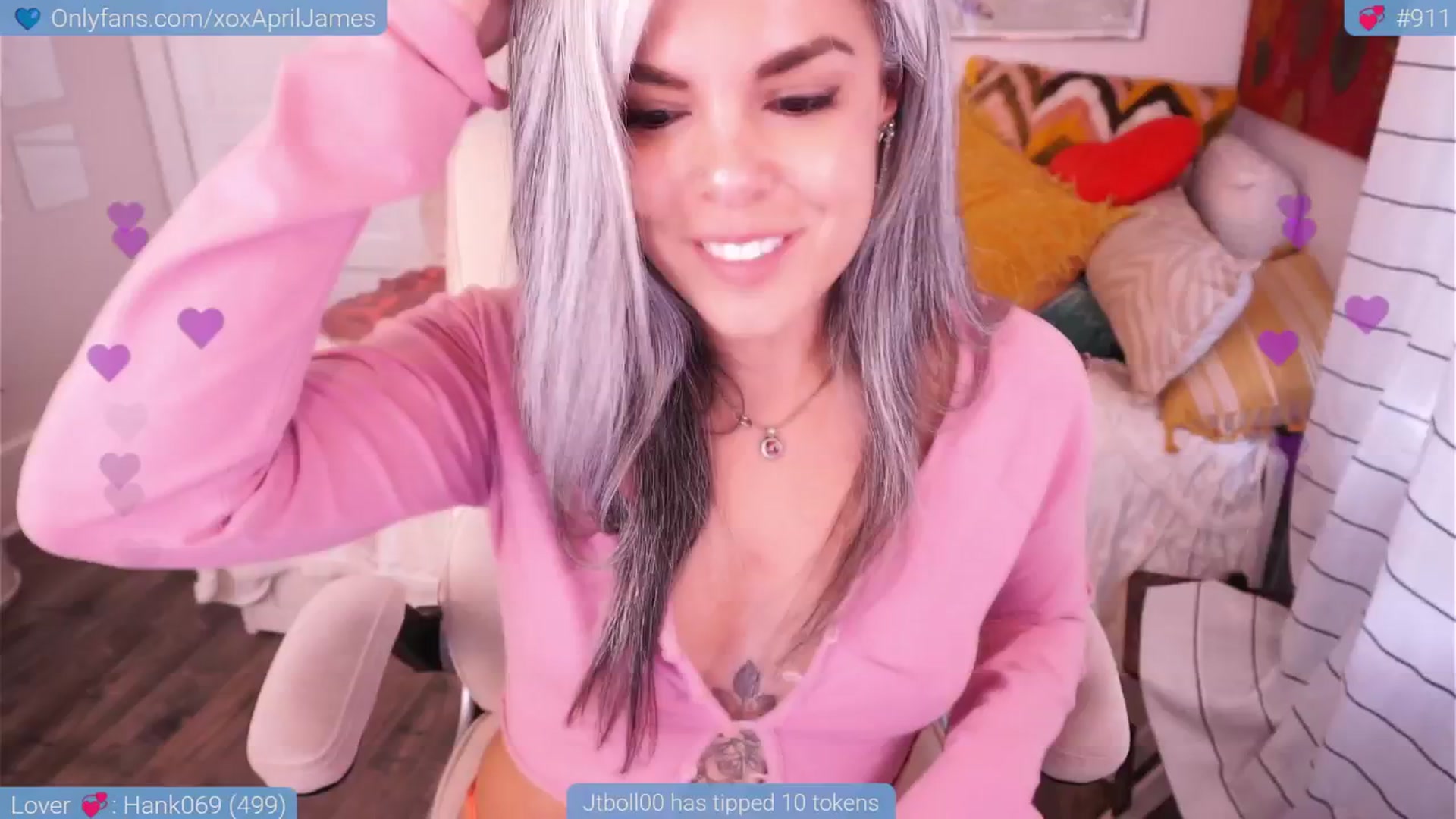 Gallery image thumbnail from AprilJames's myfreecams stream on, 05/08/2025, 01:52 image 1 of 20
