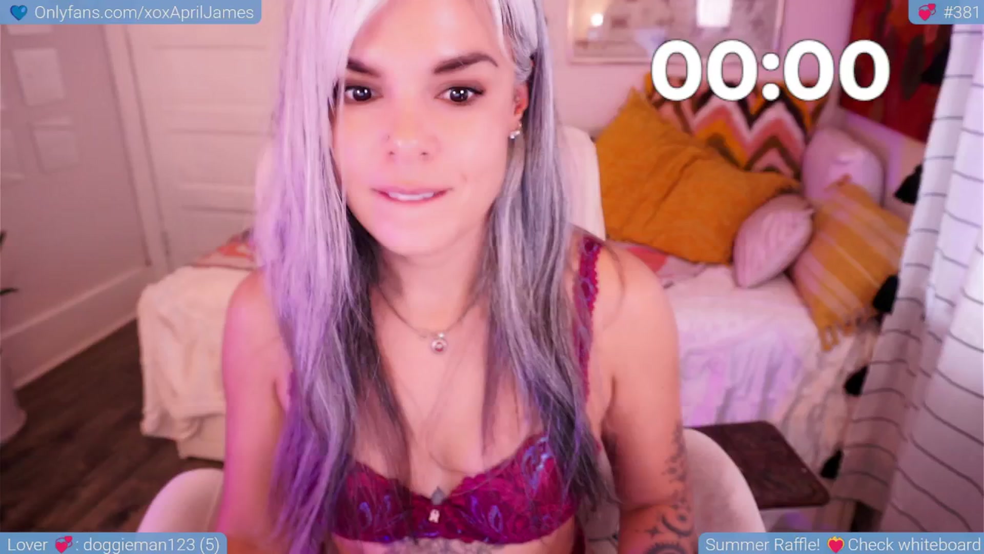 Gallery image thumbnail from AprilJames's myfreecams stream on, 05/14/2025, 22:37 image 3 of 20