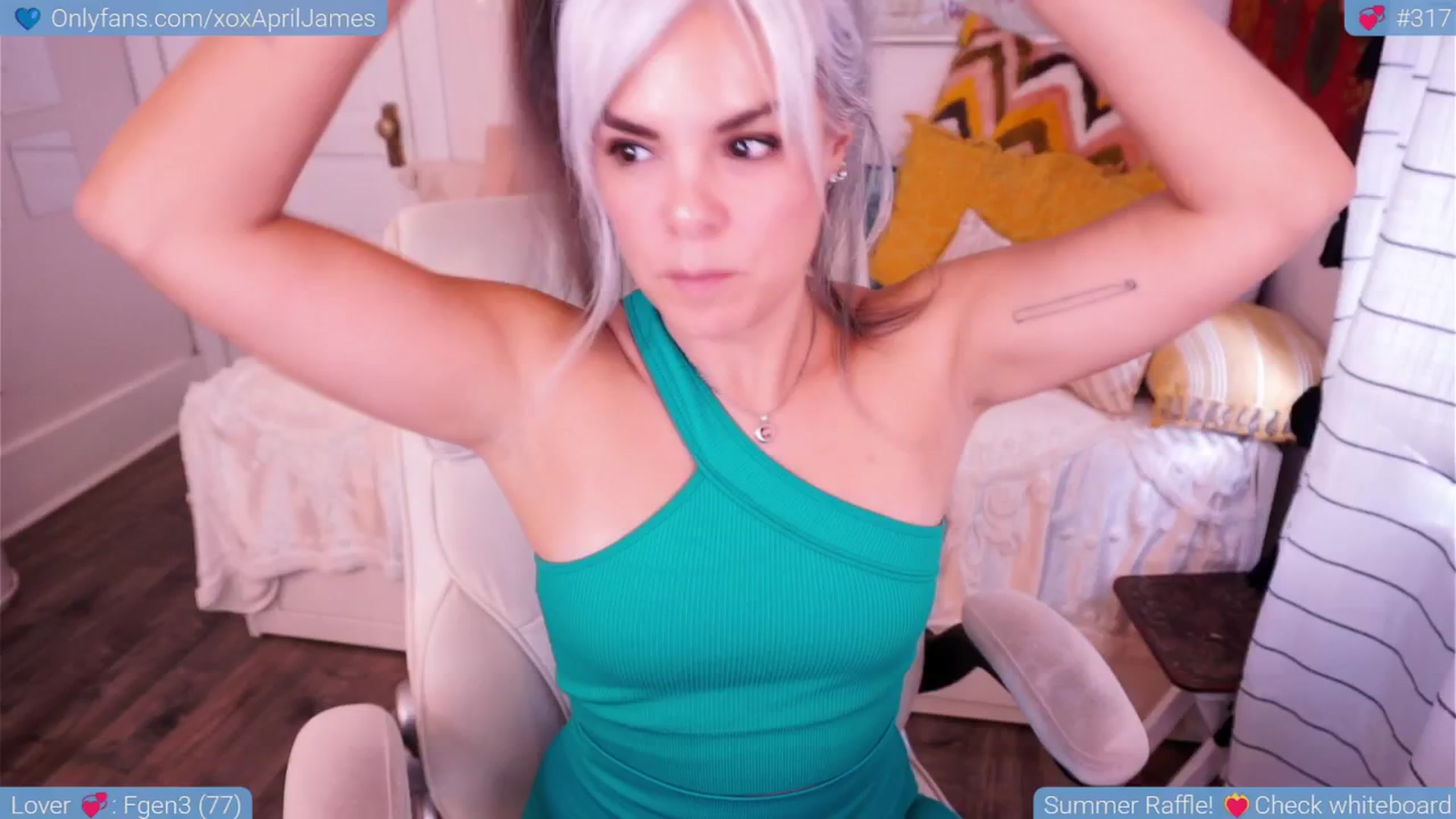 Gallery image thumbnail from AprilJames's myfreecams stream on, 05/15/2025, 21:14 image 13 of 20