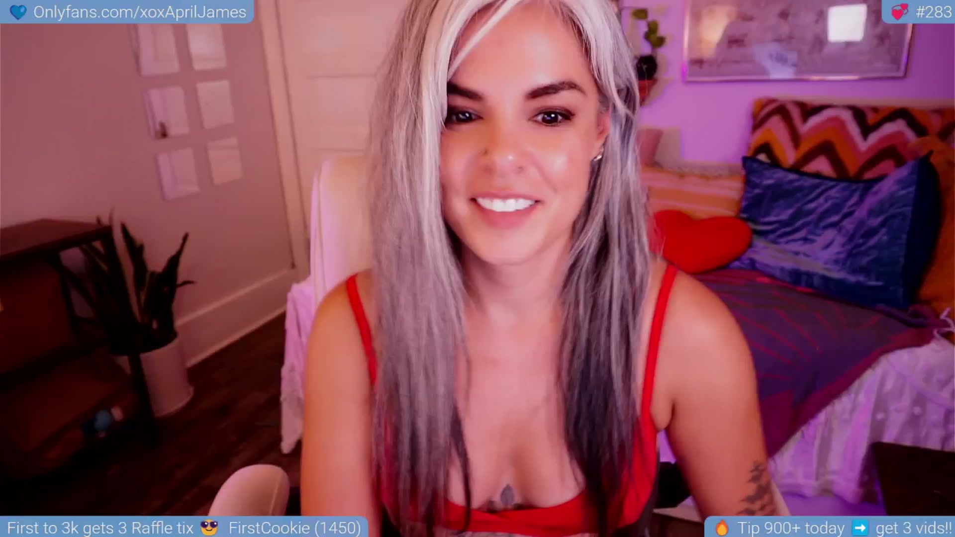 Gallery image thumbnail from AprilJames's myfreecams stream on, 05/31/2025, 01:07 image 4 of 20