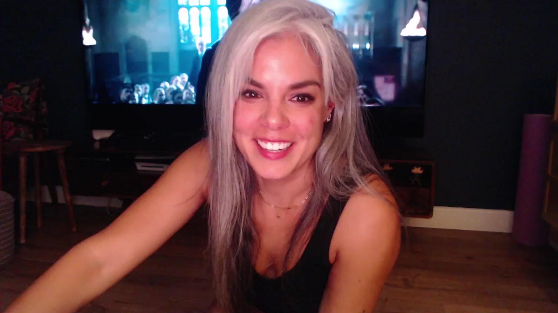 Gallery image thumbnail from AprilJames's myfreecams stream on, 06/05/2025, 23:09 image 6 of 20