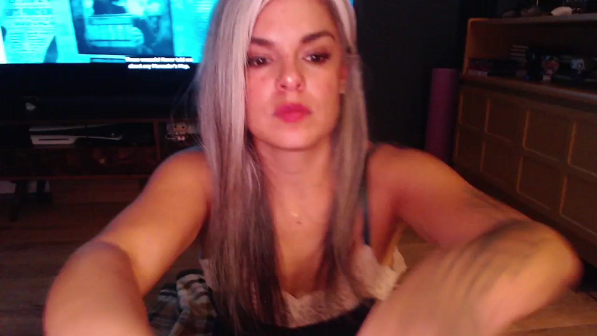 Gallery image thumbnail from AprilJames's myfreecams stream on, 06/06/2025, 21:31 image 14 of 20