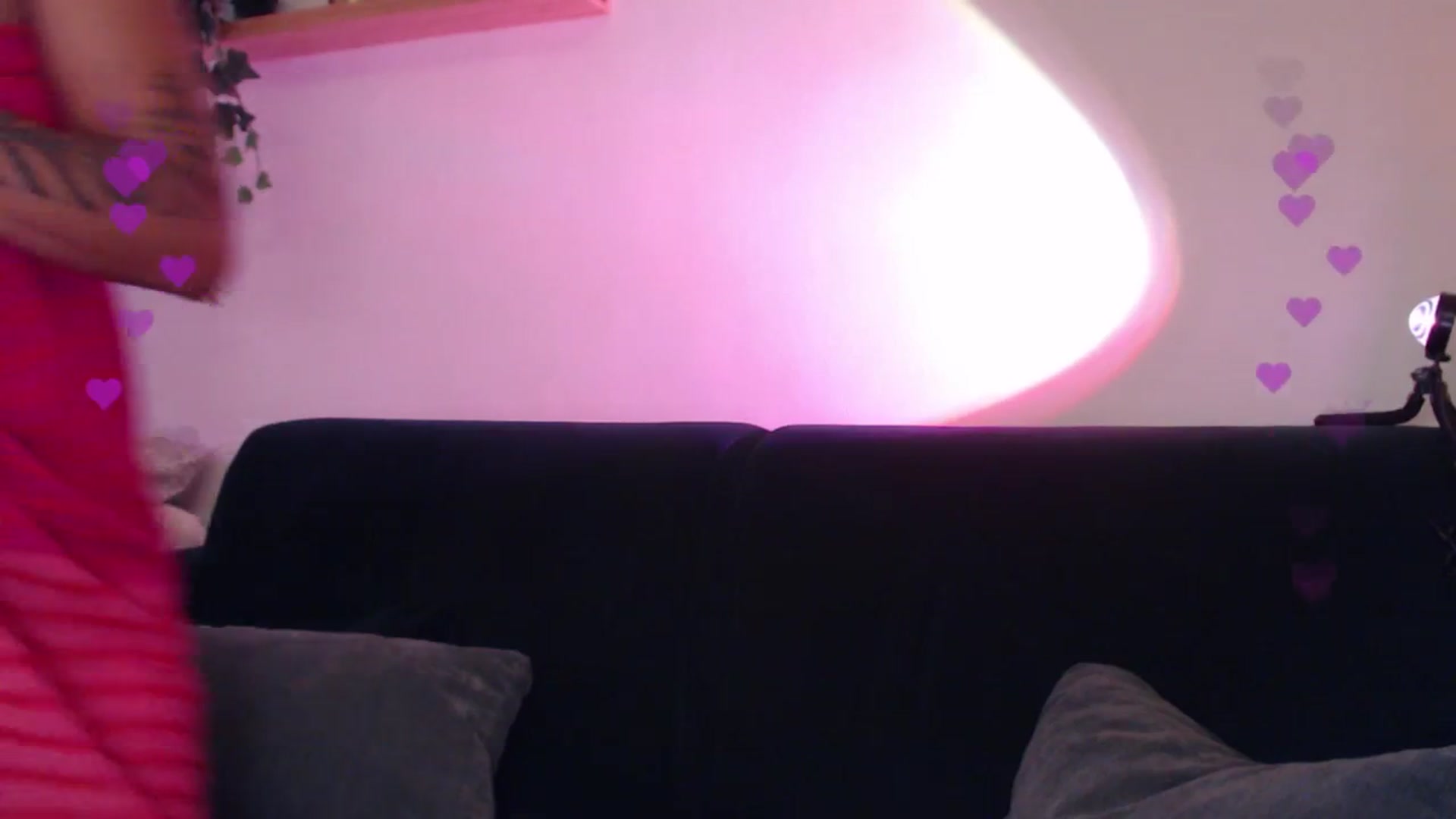 Gallery image thumbnail from AprilJames's myfreecams stream on, 06/20/2025, 22:22 image 20 of 20