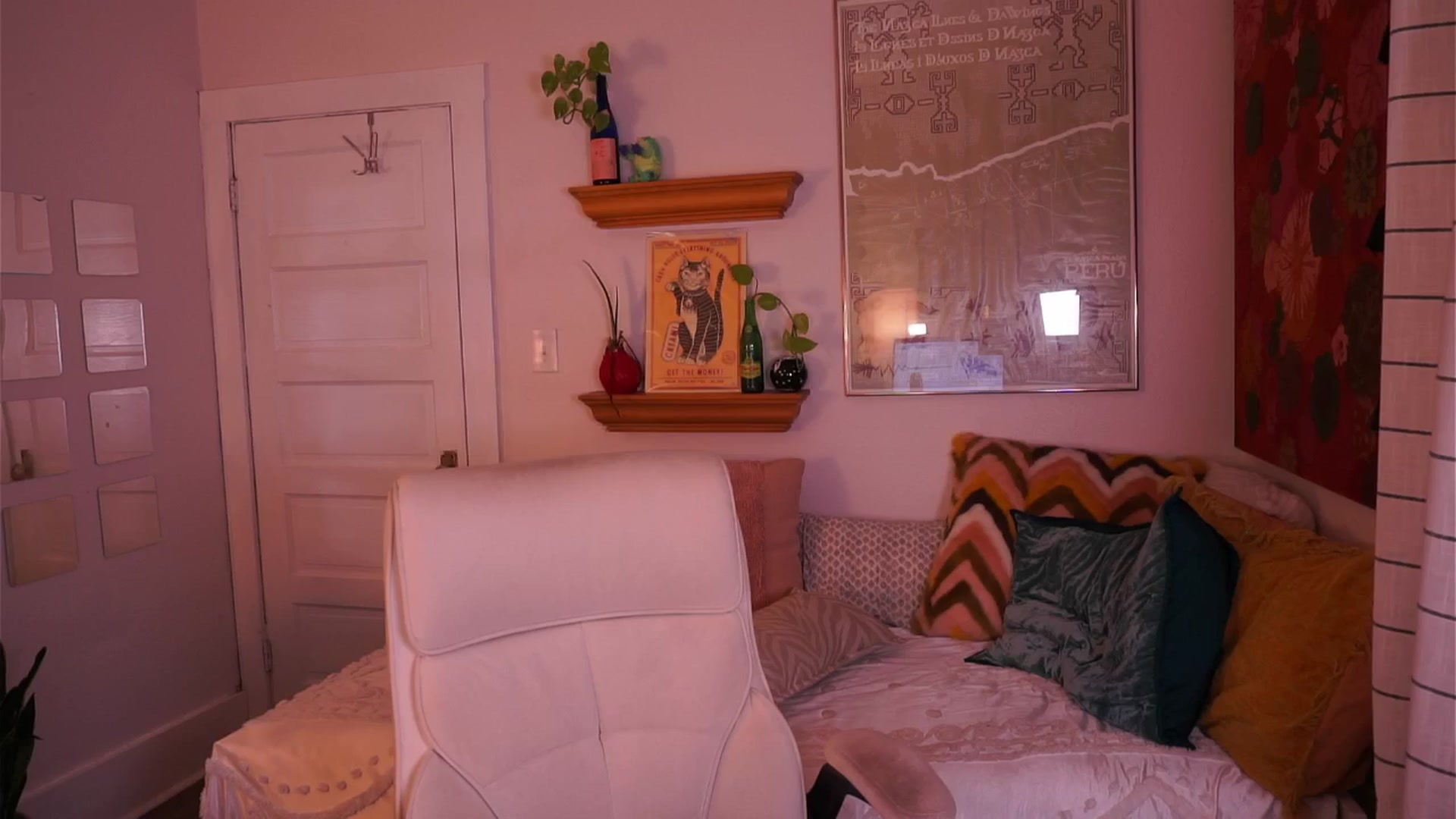 Gallery image thumbnail from AprilJames's myfreecams stream on, 07/04/2025, 03:36 image 15 of 20