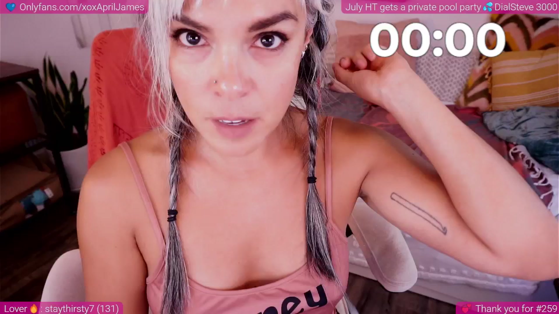 Gallery image thumbnail from AprilJames's myfreecams stream on, 07/12/2025, 18:16 image 8 of 20