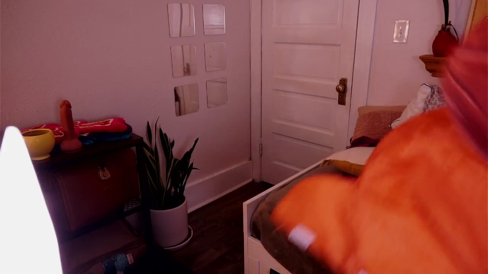 Gallery image thumbnail from AprilJames's myfreecams stream on, 07/17/2025, 02:59 image 9 of 20