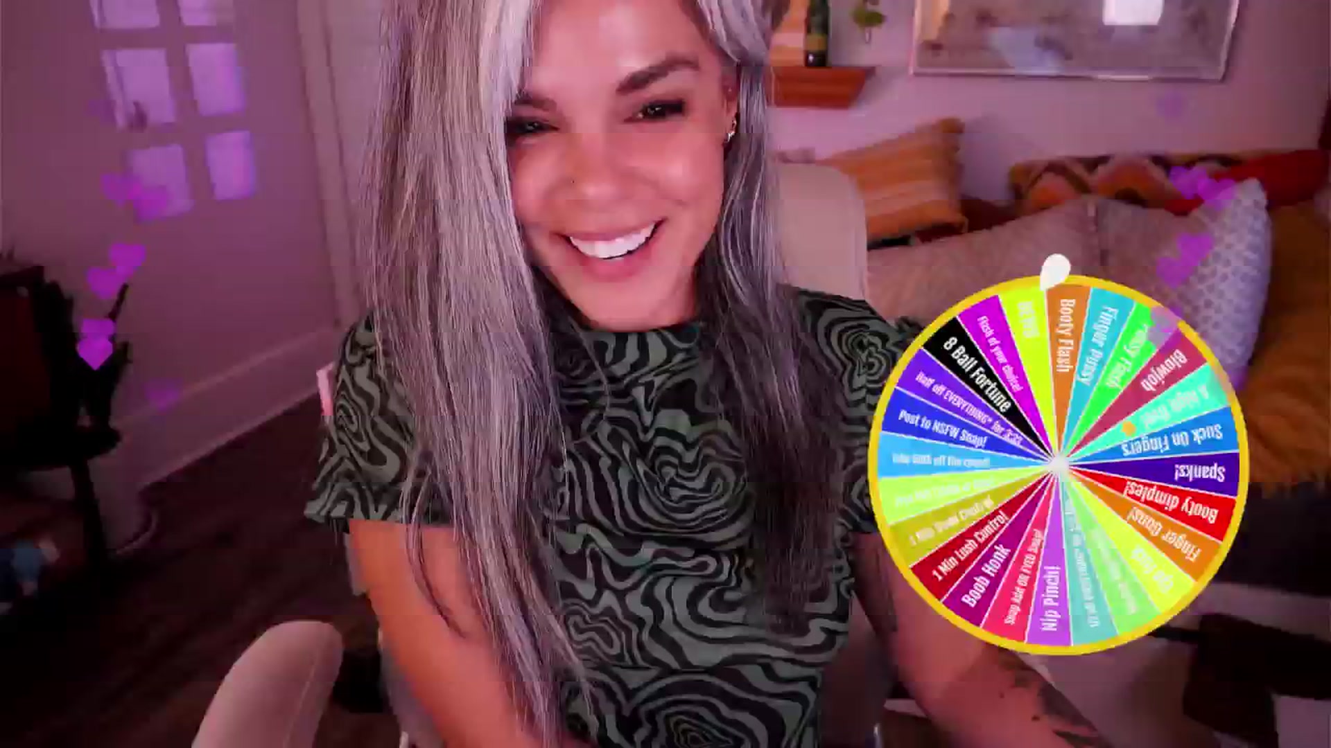 Gallery image thumbnail from AprilJames's myfreecams stream on, 07/28/2025, 24:00 image 19 of 20
