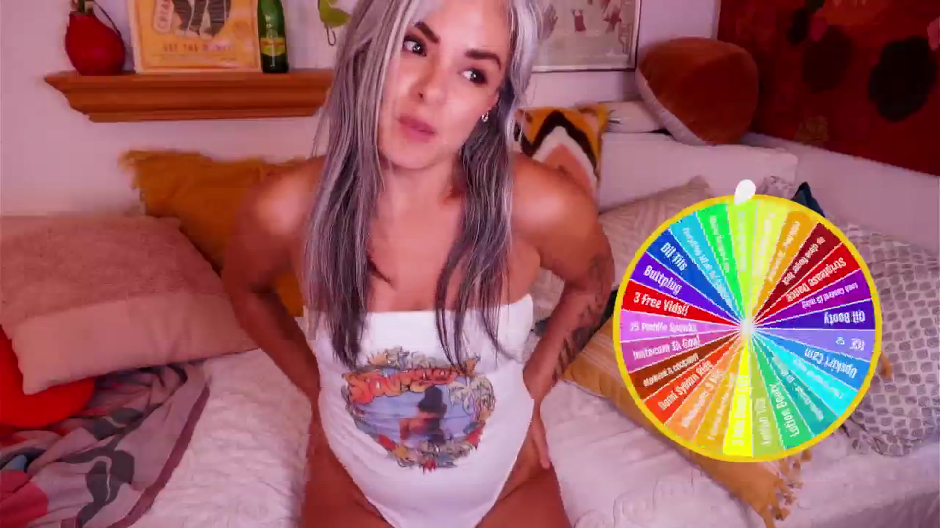 Gallery image thumbnail from AprilJames's myfreecams stream on, 07/30/2025, 24:36 image 15 of 20