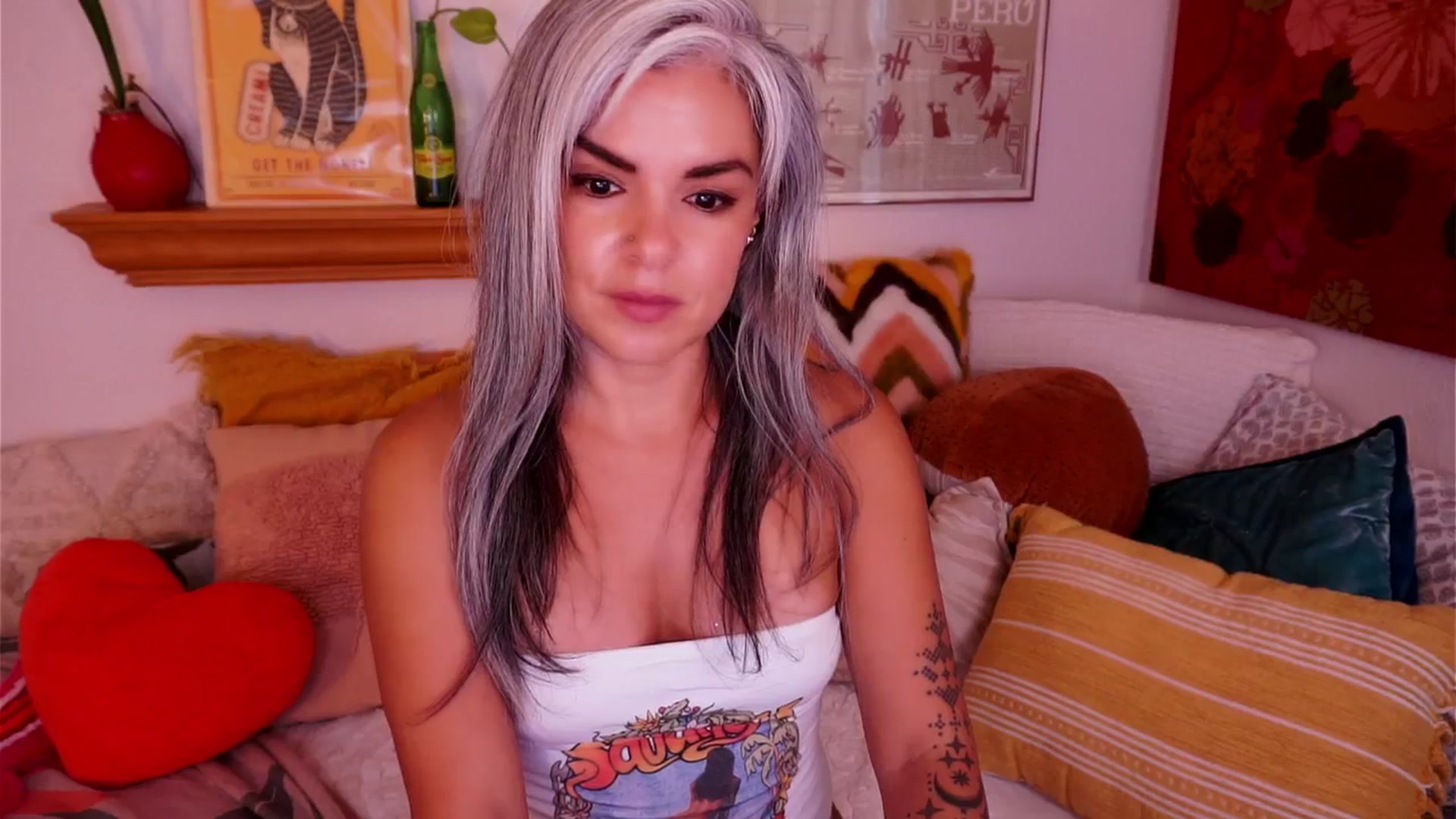 Gallery image thumbnail from AprilJames's myfreecams stream on, 07/30/2025, 24:36 image 6 of 20