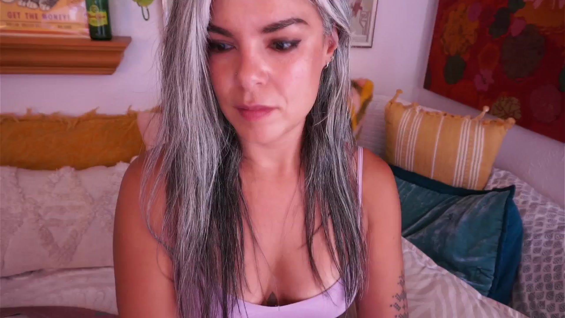 Gallery image thumbnail from AprilJames's myfreecams stream on, 08/23/2025, 19:32 image 2 of 20