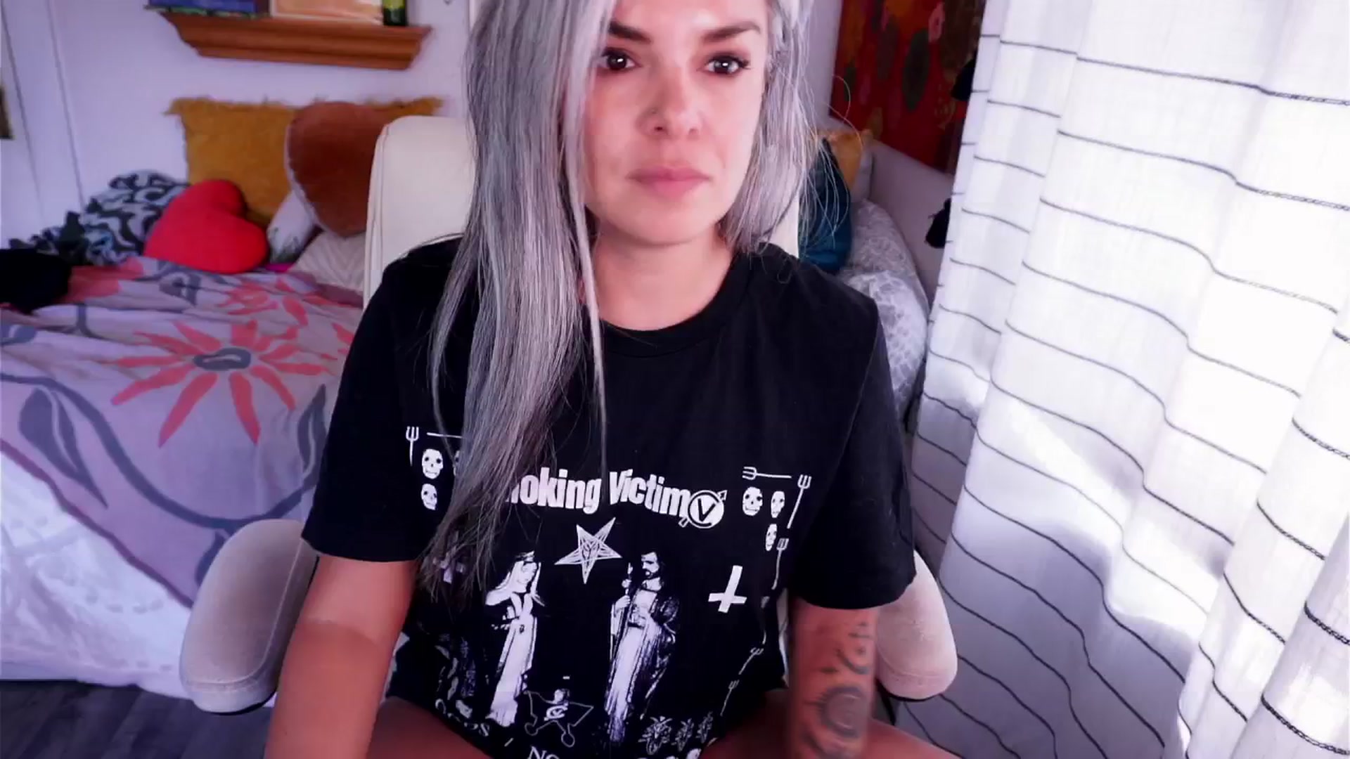 Gallery image thumbnail from AprilJames's myfreecams stream on, 09/06/2025, 18:59 image 10 of 20