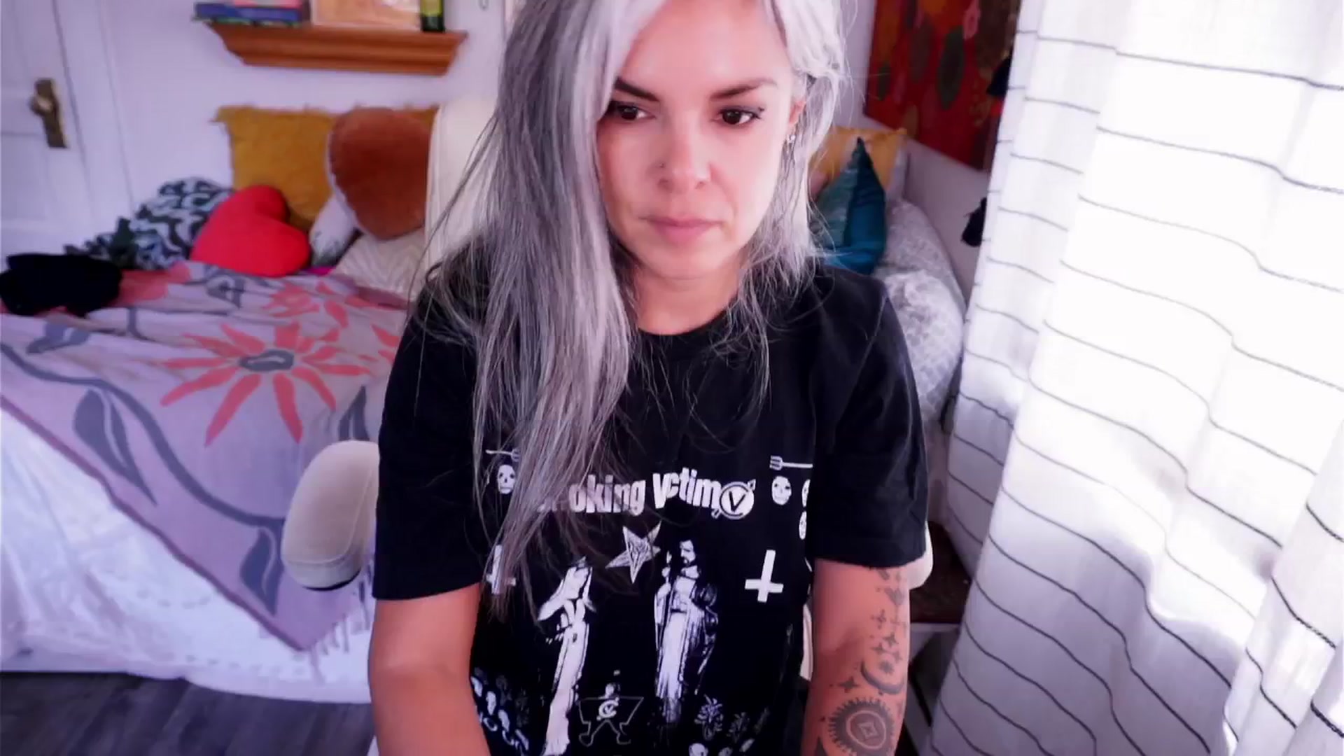 Gallery image thumbnail from AprilJames's myfreecams stream on, 09/06/2025, 18:59 image 15 of 20