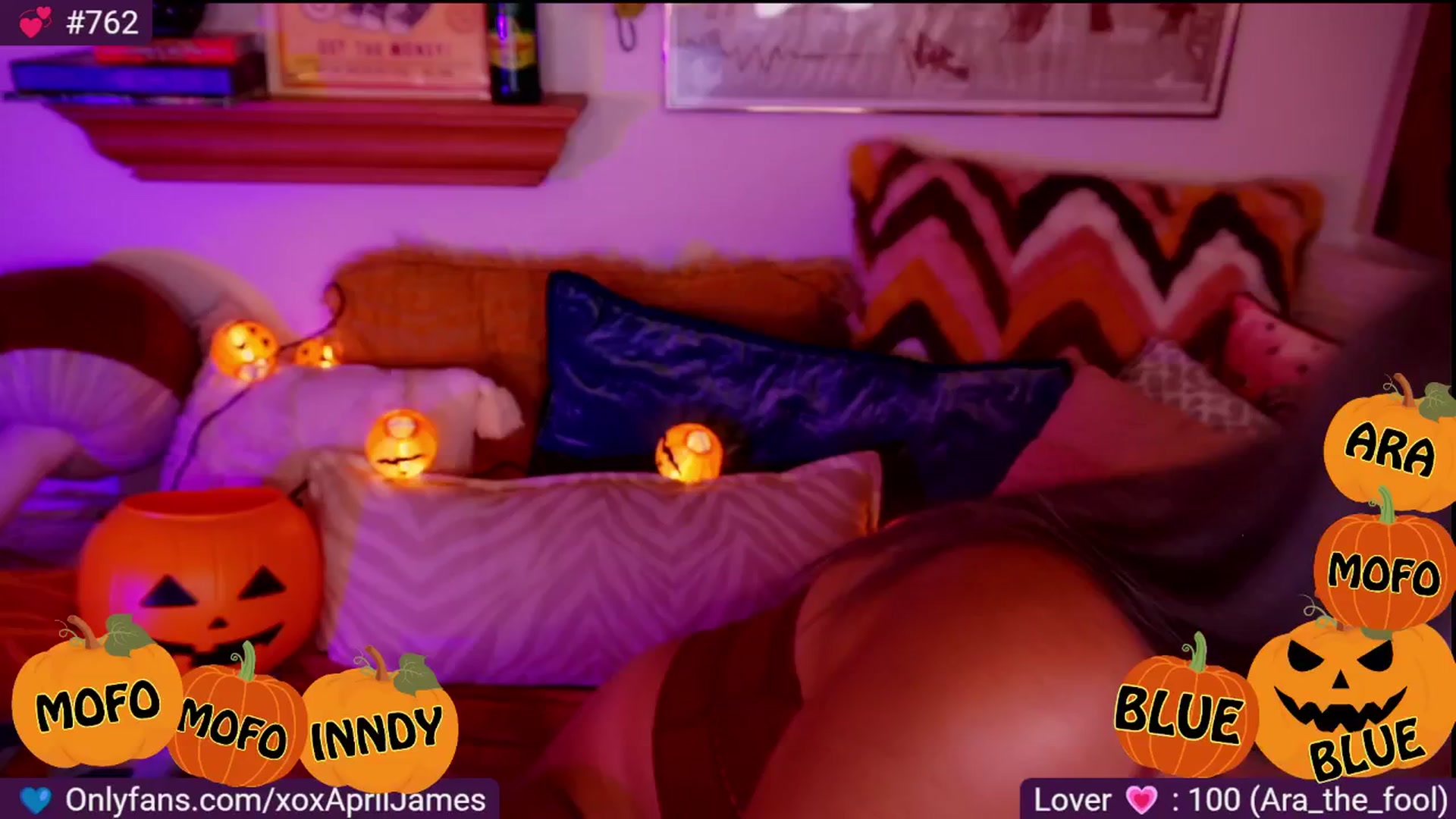 Gallery image thumbnail from AprilJames's myfreecams stream on, 10/10/2025, 01:28 image 5 of 20