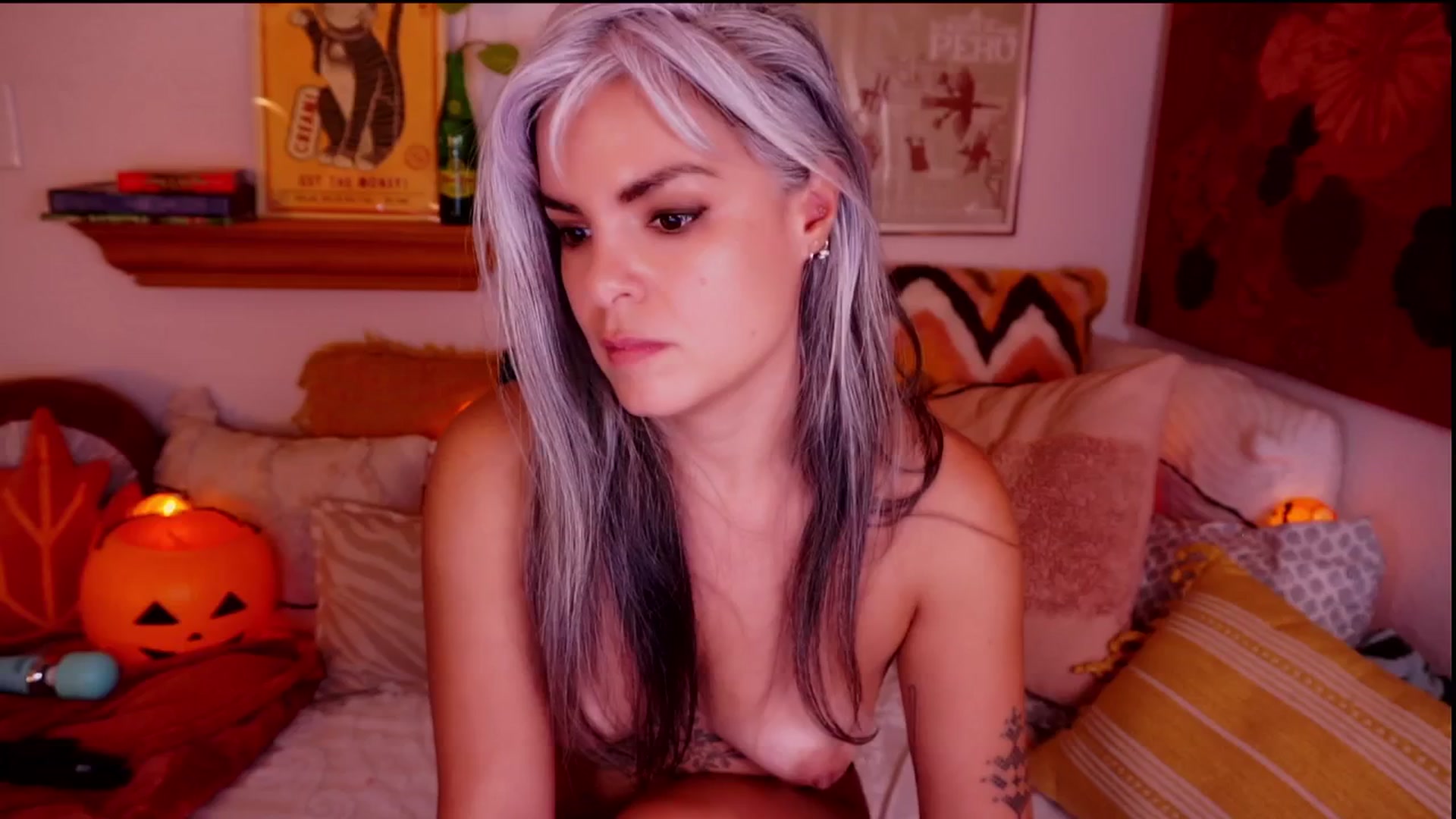Gallery image thumbnail from AprilJames's myfreecams stream on, 10/13/2025, 01:58 image 5 of 20