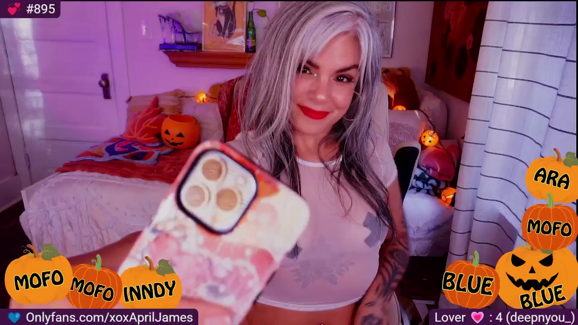 Gallery image thumbnail from AprilJames's myfreecams stream on, 10/18/2025, 24:02 image 3 of 20