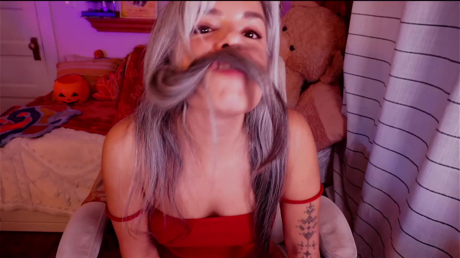 Gallery image thumbnail from AprilJames's myfreecams stream on, 10/23/2025, 03:37 image 4 of 20