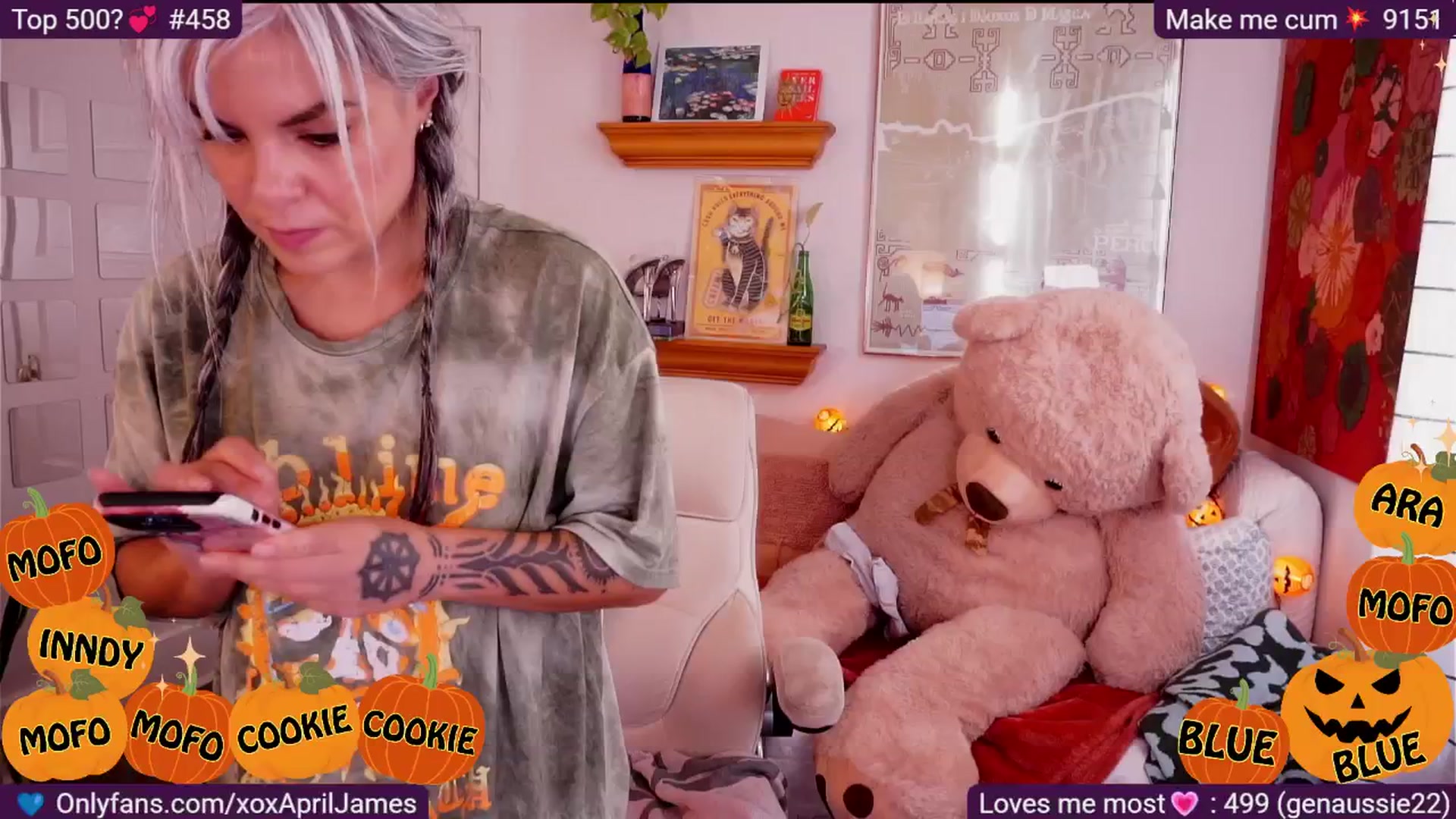 Gallery image thumbnail from AprilJames's myfreecams stream on, 10/25/2025, 24:02 image 1 of 20