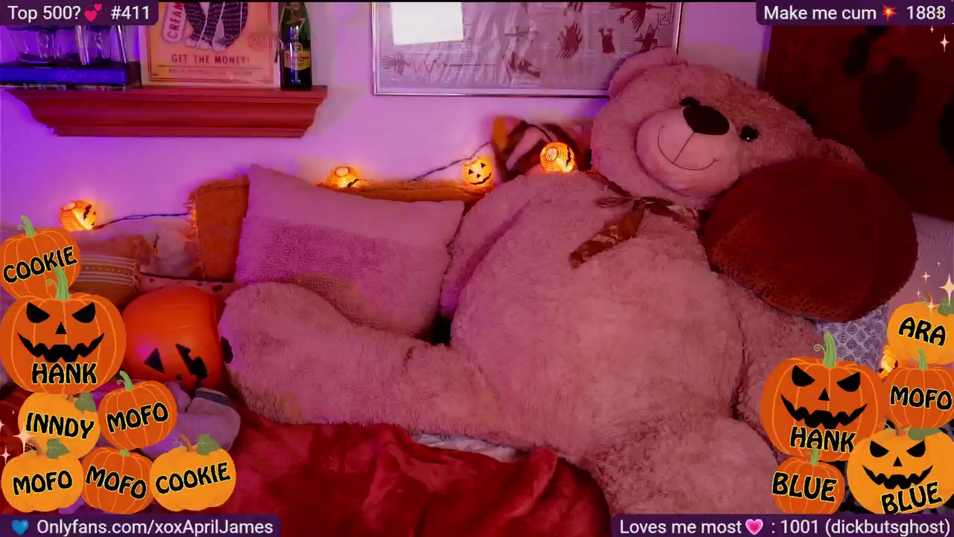 Gallery image thumbnail from AprilJames's myfreecams stream on, 10/25/2025, 24:02 image 18 of 20