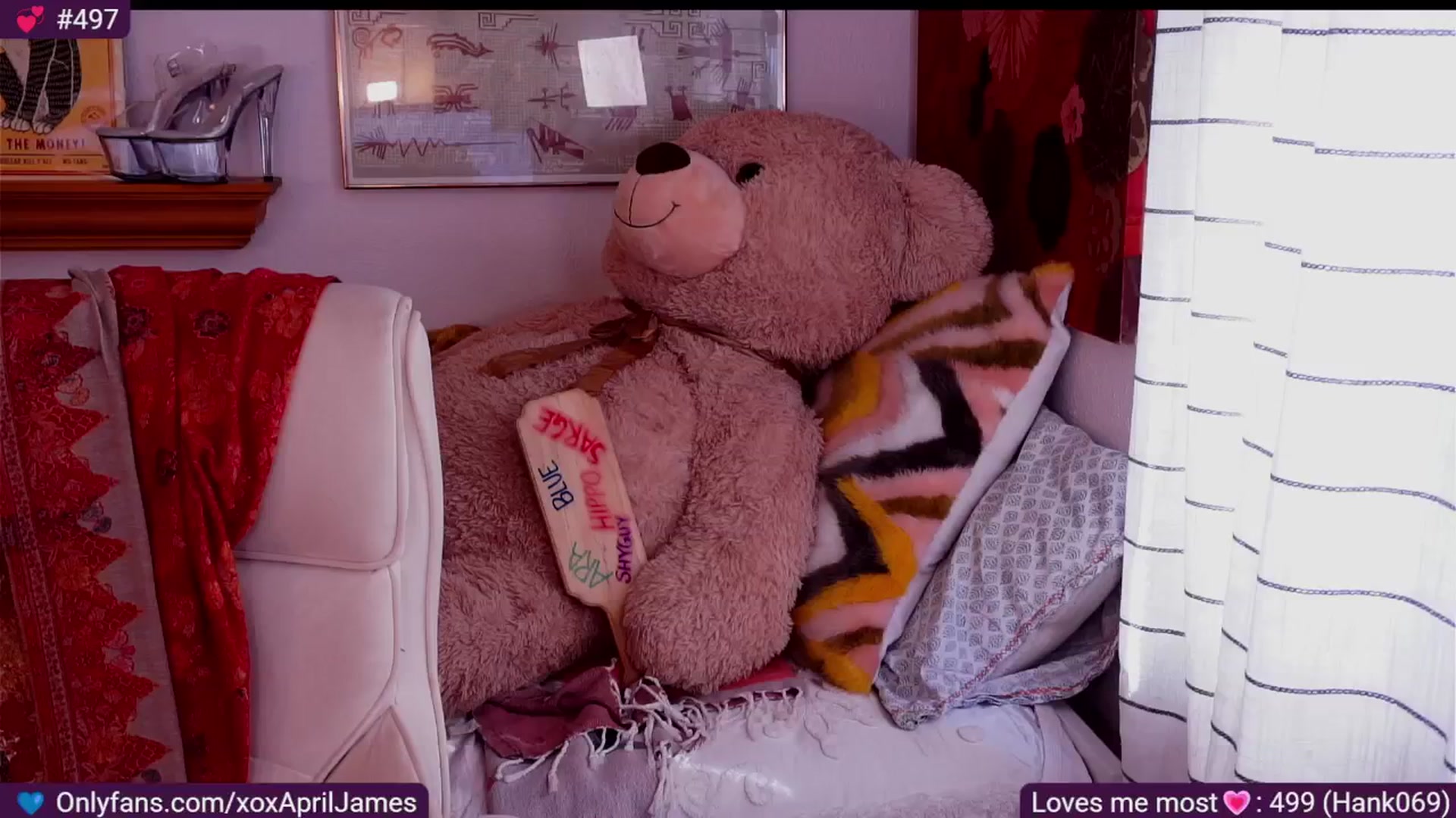 Gallery image thumbnail from AprilJames's myfreecams stream on, 11/30/2025, 02:58 image 9 of 20