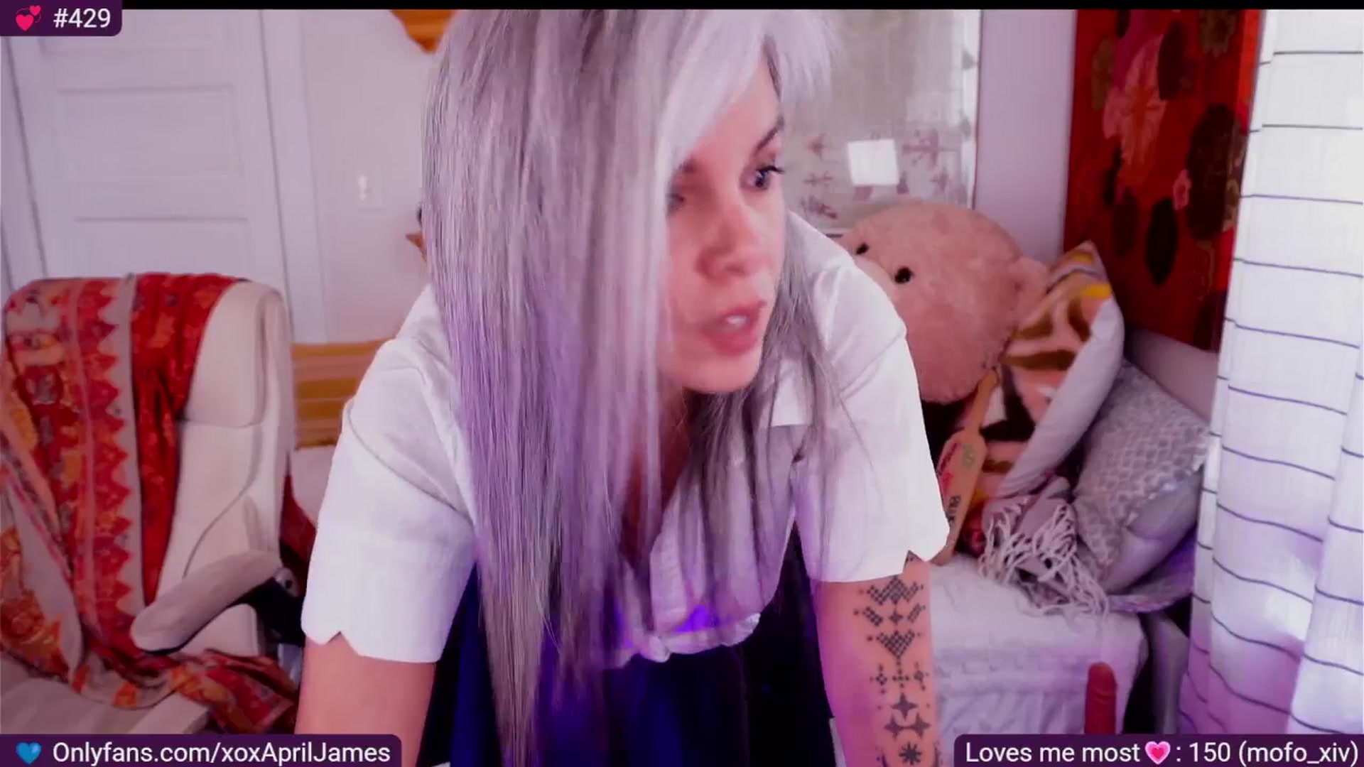 Gallery image thumbnail from AprilJames's myfreecams stream on, 11/30/2025, 22:26 image 14 of 20